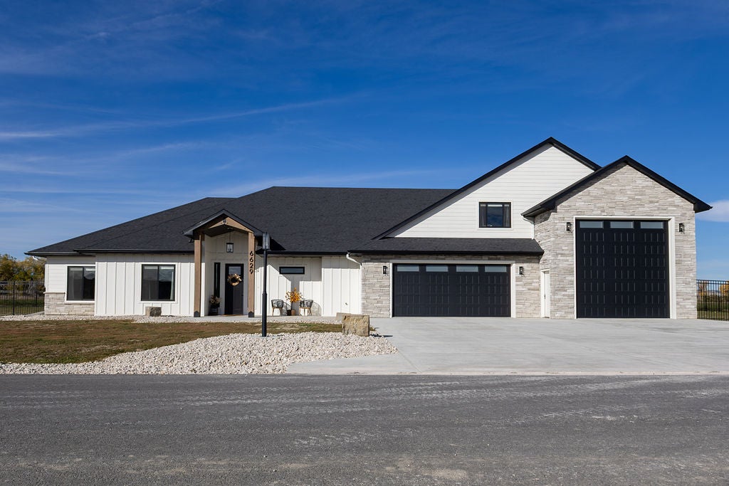 6629 Graphite Drive — photo
