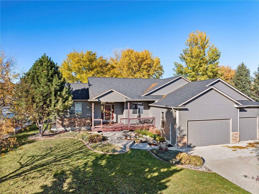 2175 Saddleback Drive — photo