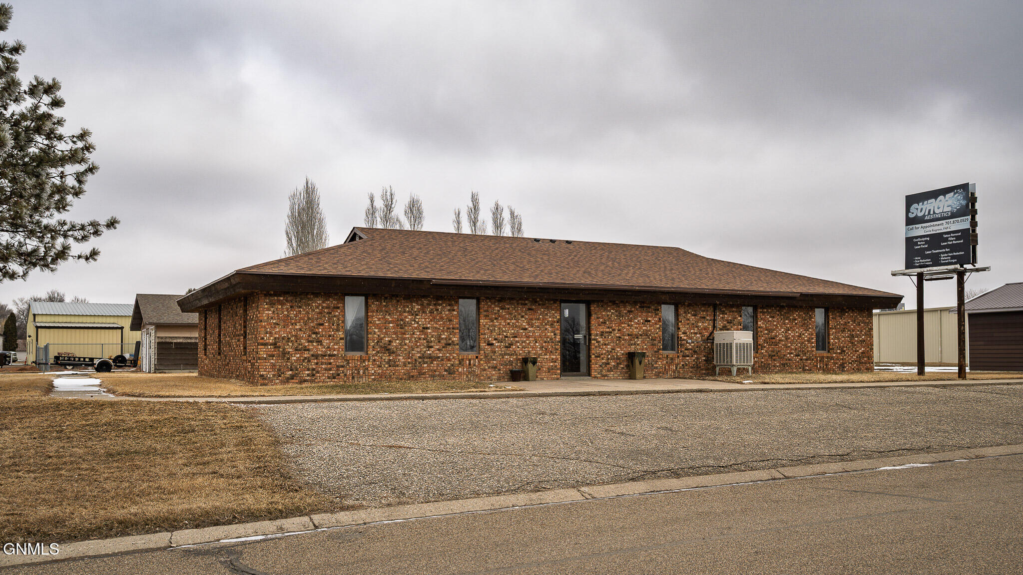 1000 Highway Drive — photo