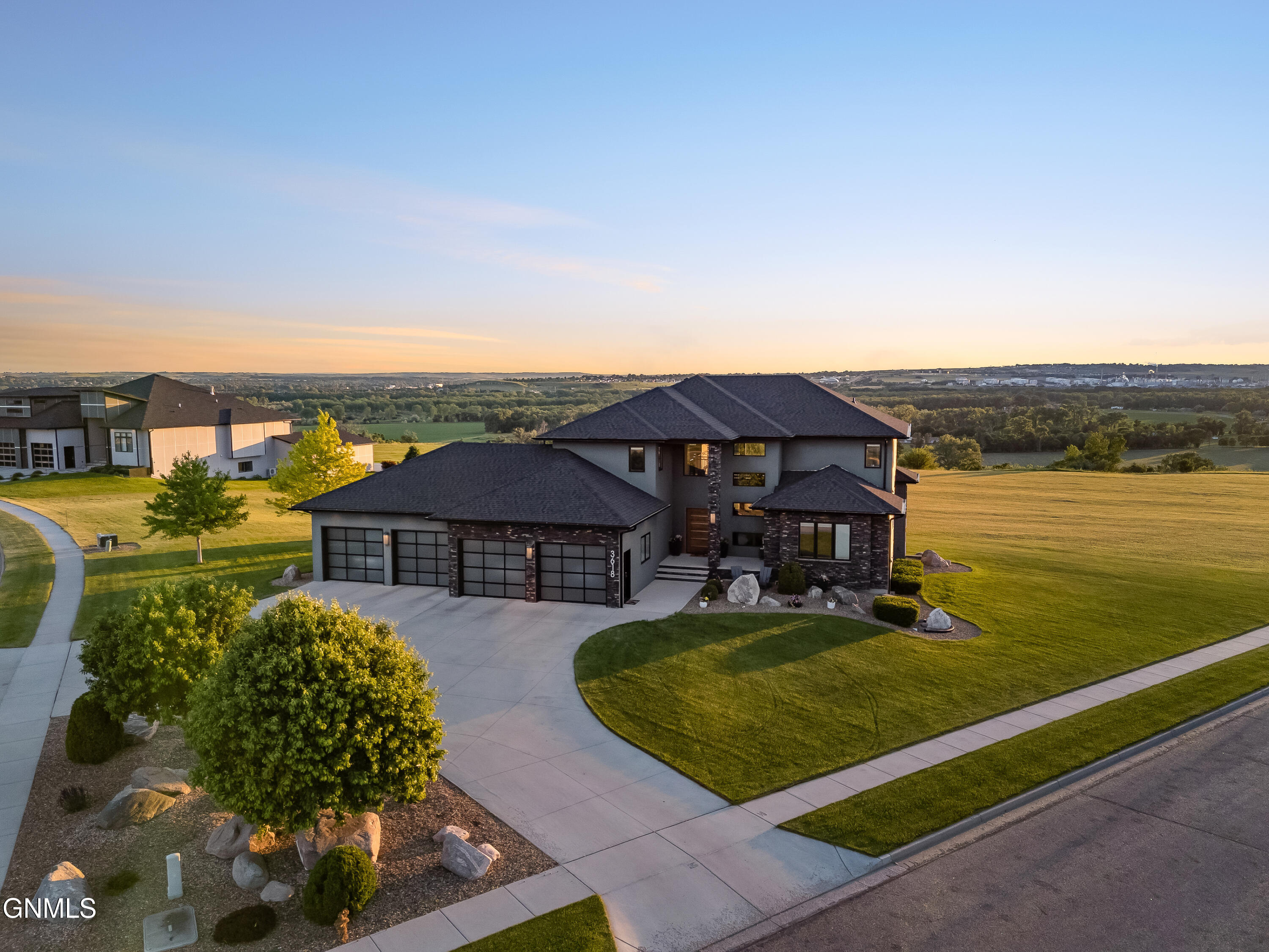 3618 Powder Ridge Drive — photo
