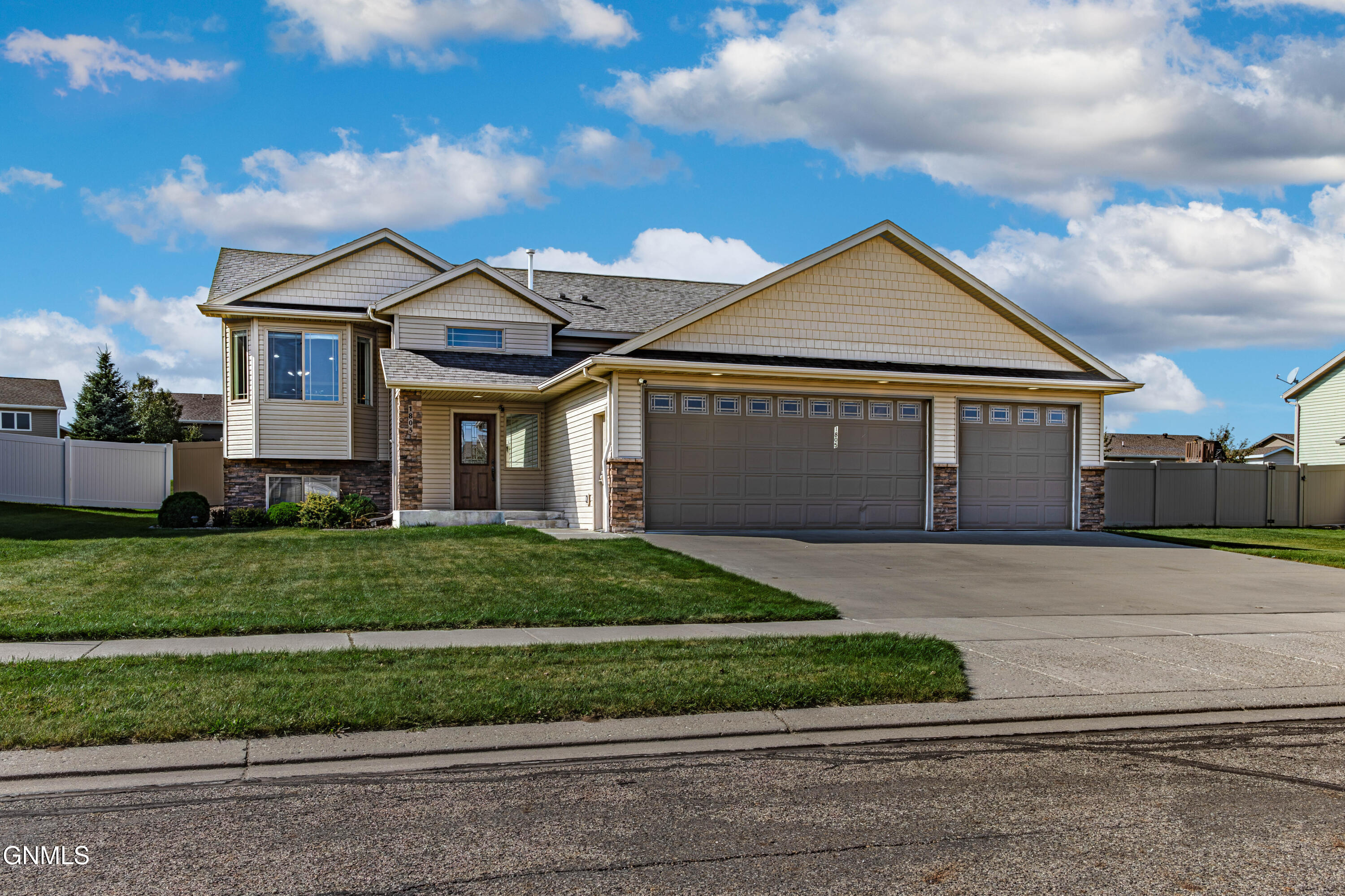1805 Canyon Road SW — photo