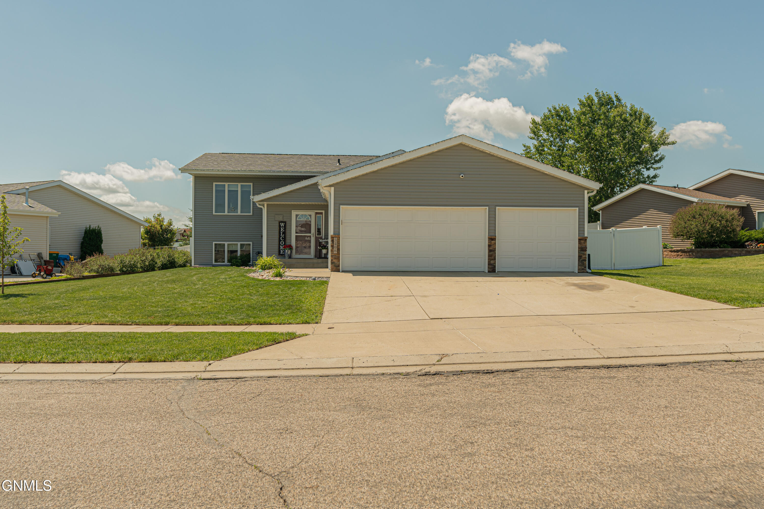 3406 Frost Lane — photo