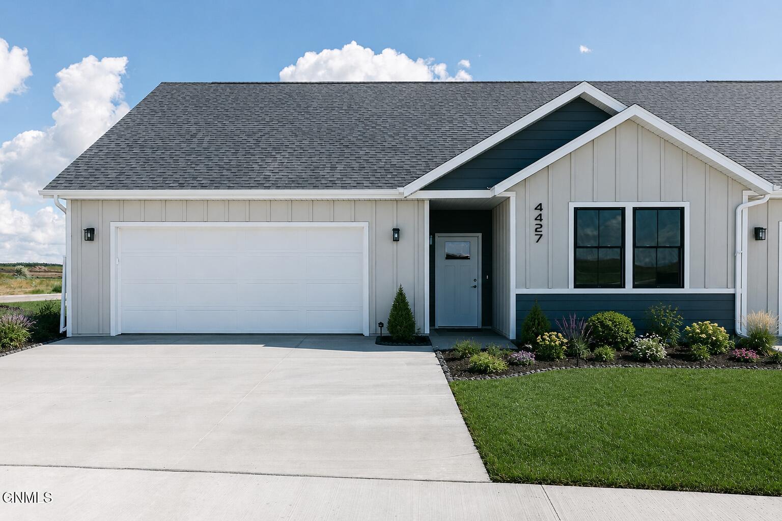 4427 Goldfinch Drive — photo