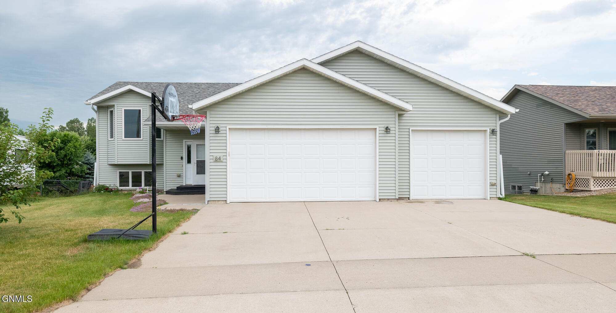 84 Haywood Drive — photo