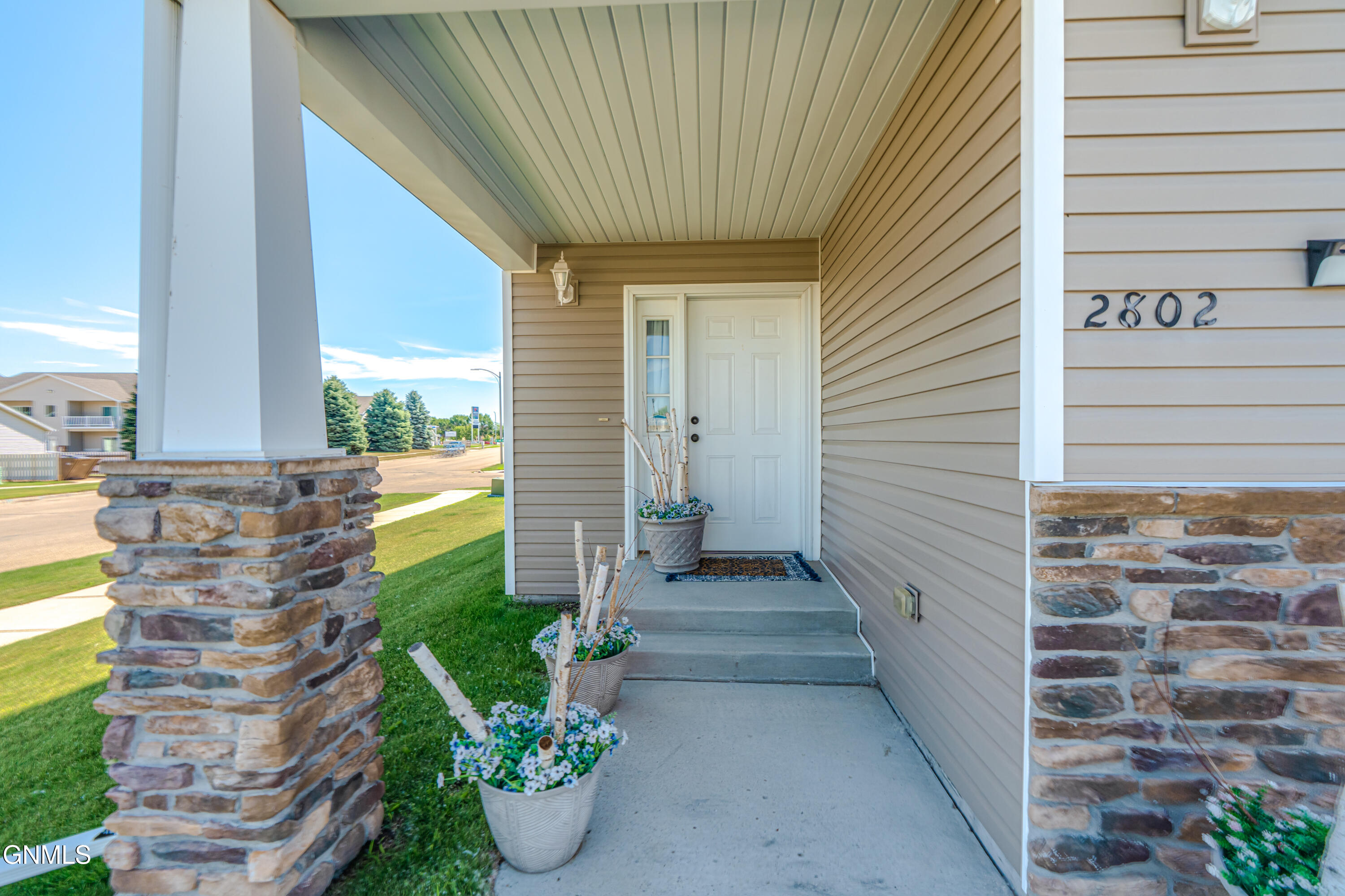 2802 Waters Edge Lane SE — photo