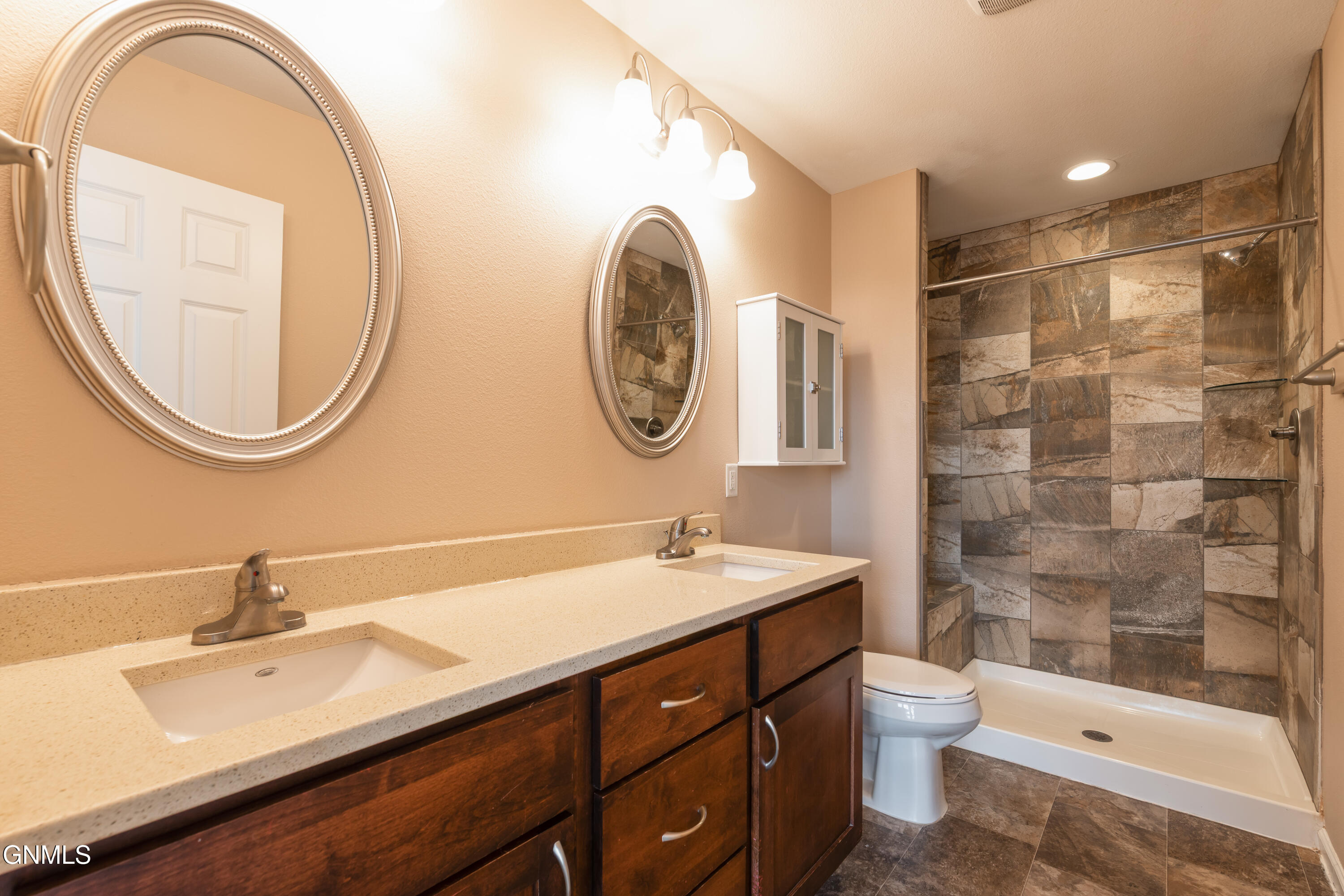 3207 Kenner Loop, Bismarck, ND 58504 — photo 3