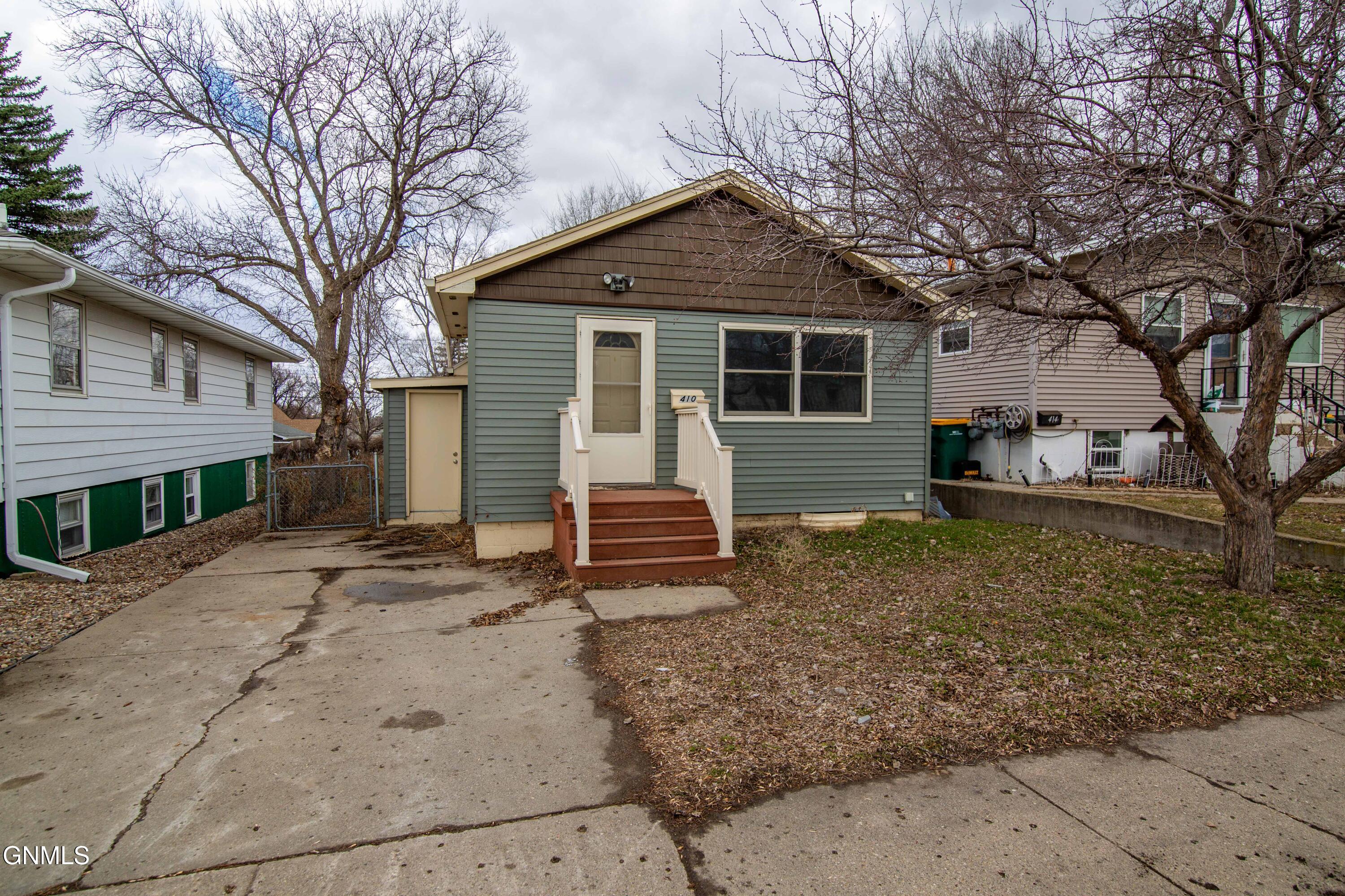 410 22nd Street N — photo