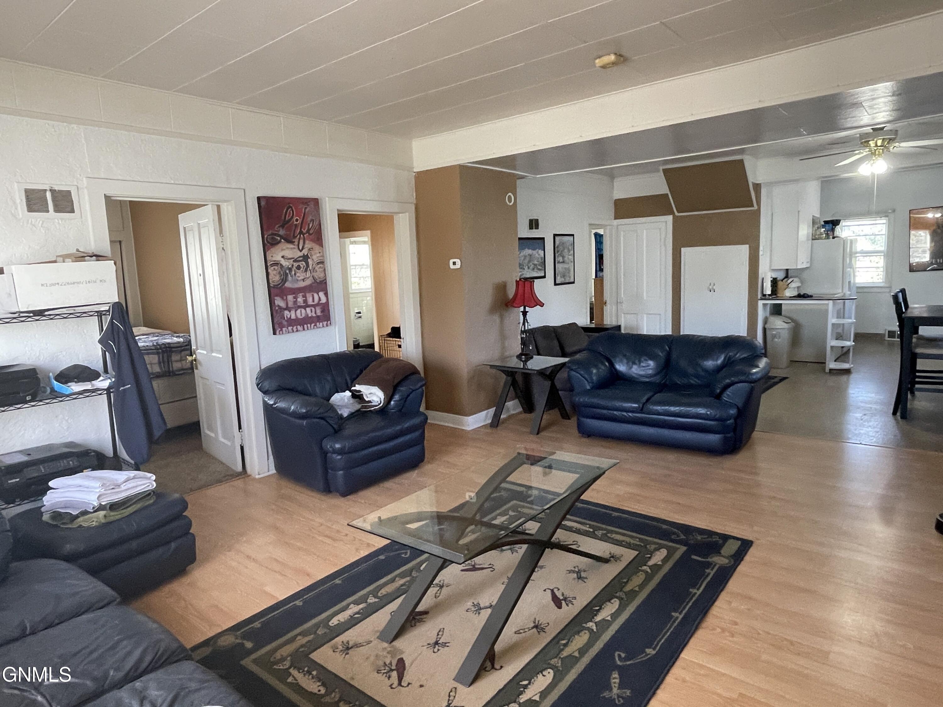 115 3rd Avenue E, Williston, ND 58801 — photo 2