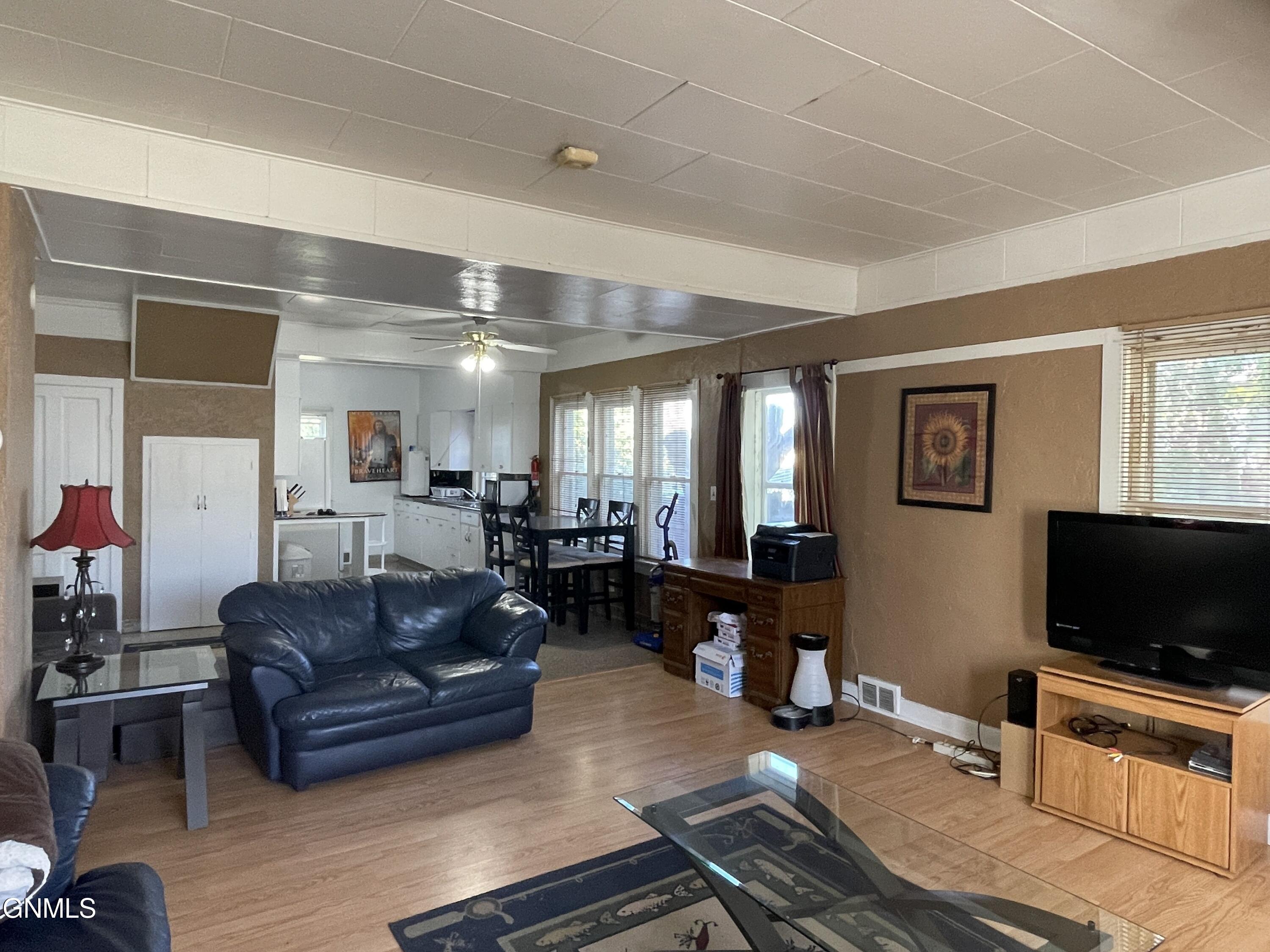 115 3rd Avenue E, Williston, ND 58801 — photo 3