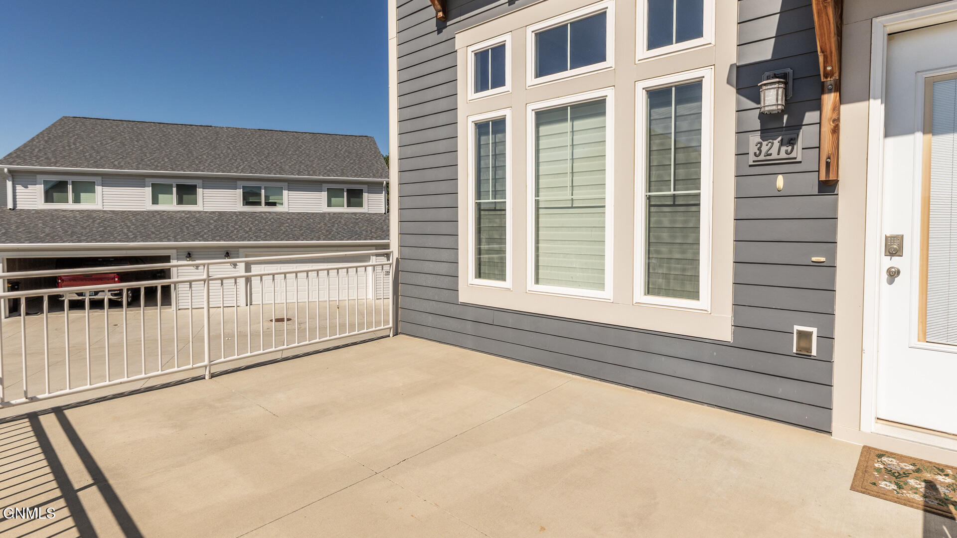 3215 Kenner Loop, Bismarck, ND 58504 — photo 2
