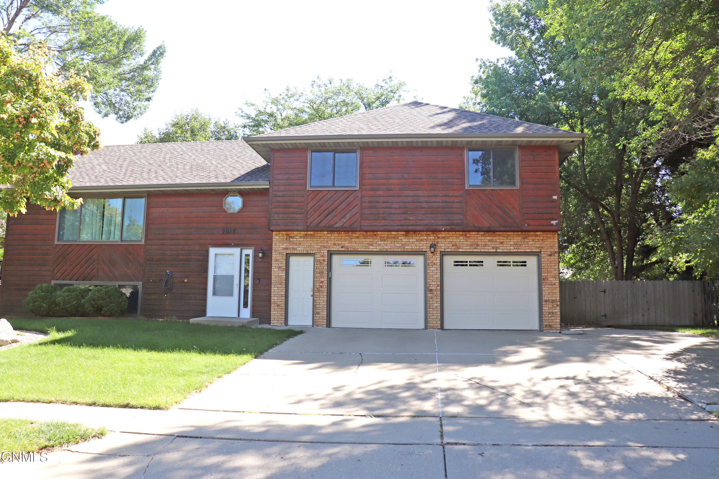 2917 Stetson Drive — photo
