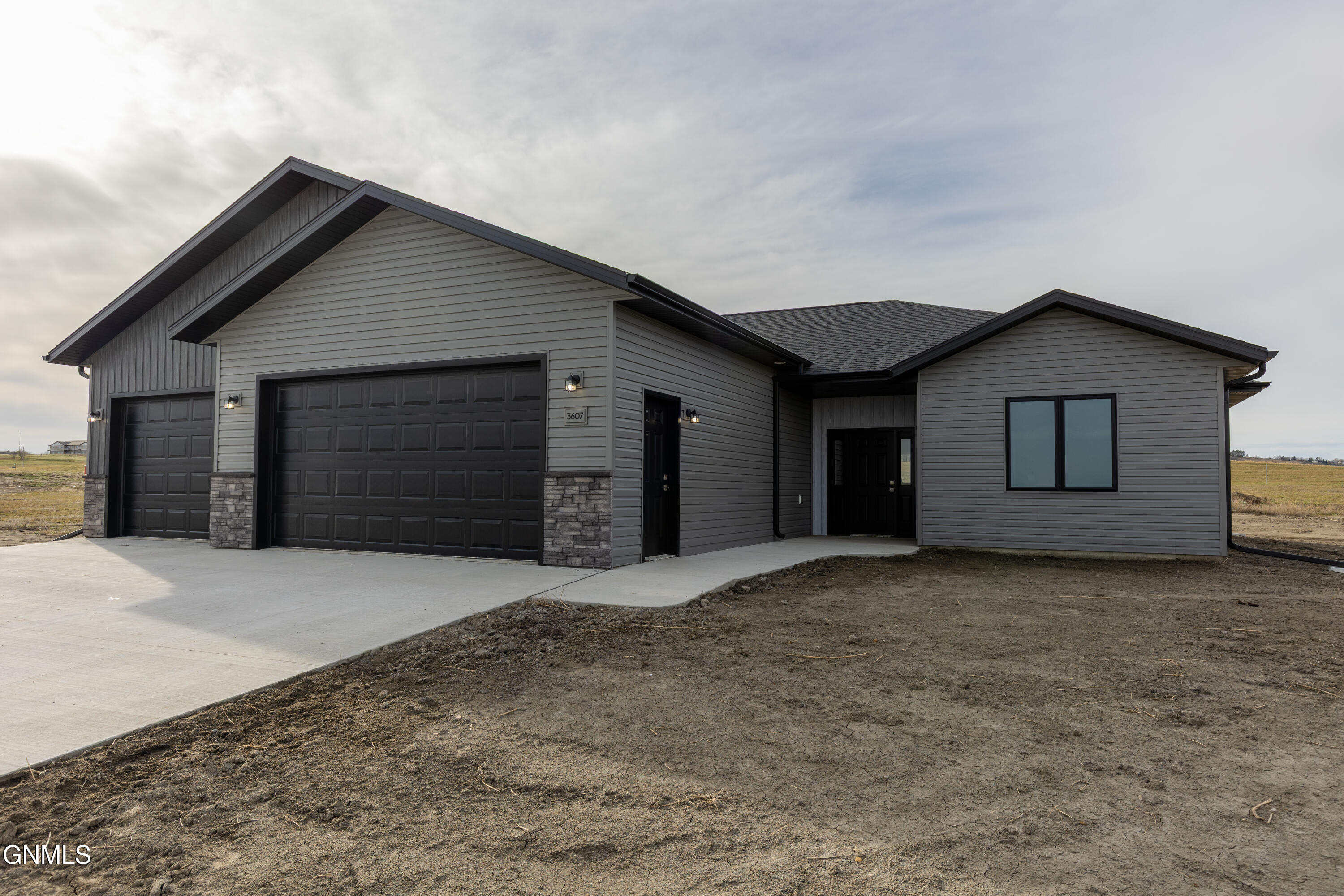 3607 Silver Leaf Avenue NW — photo
