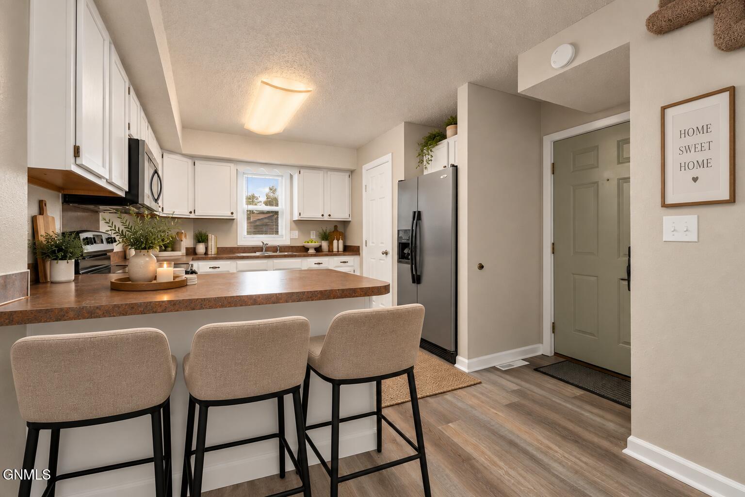 2992 Warwick Loop, Bismarck, ND 58504 — photo 3