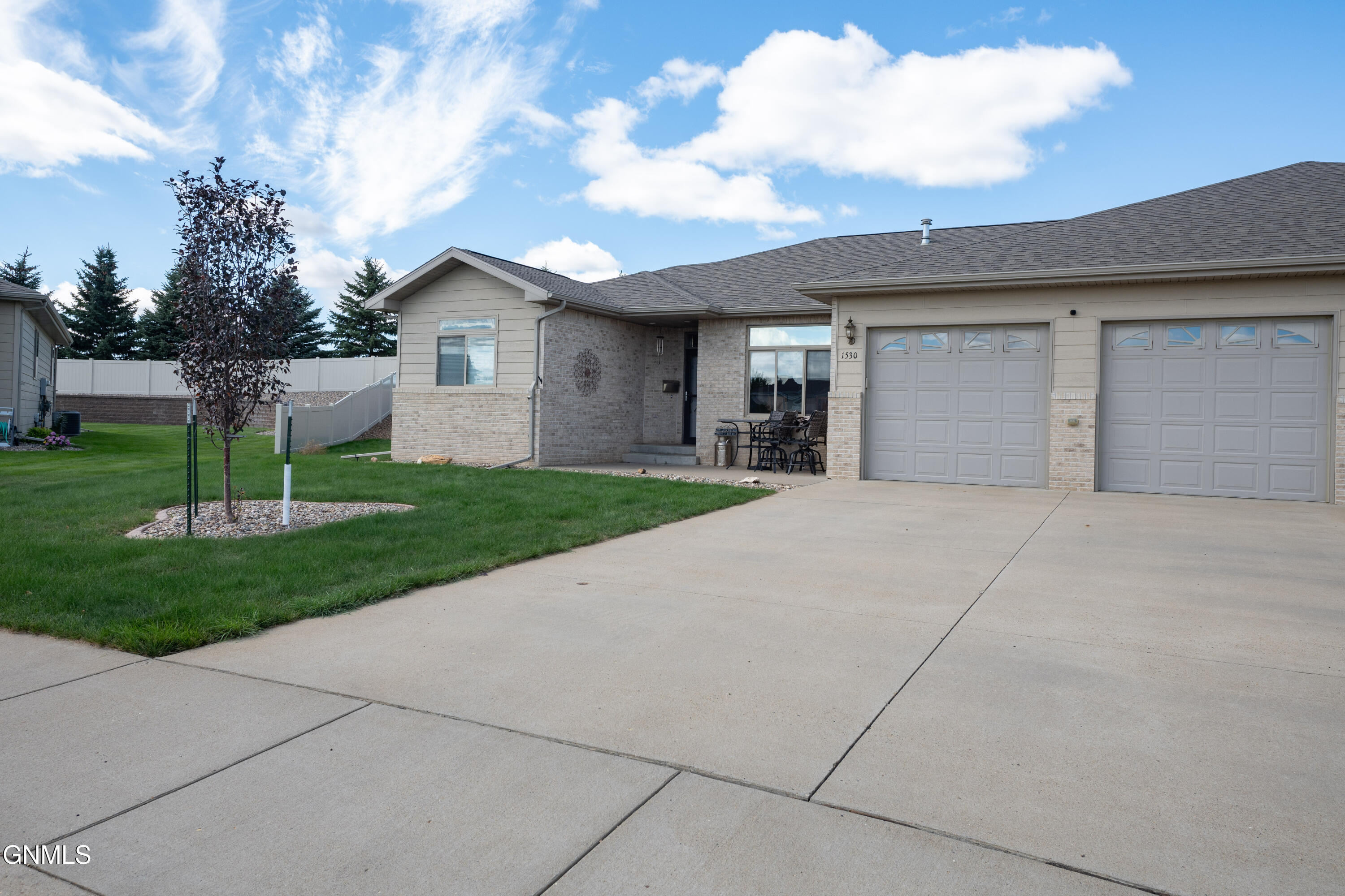 1530 Sagebrush Court — photo