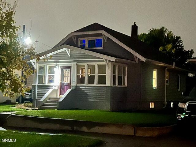 633 3rd Avenue NE — photo