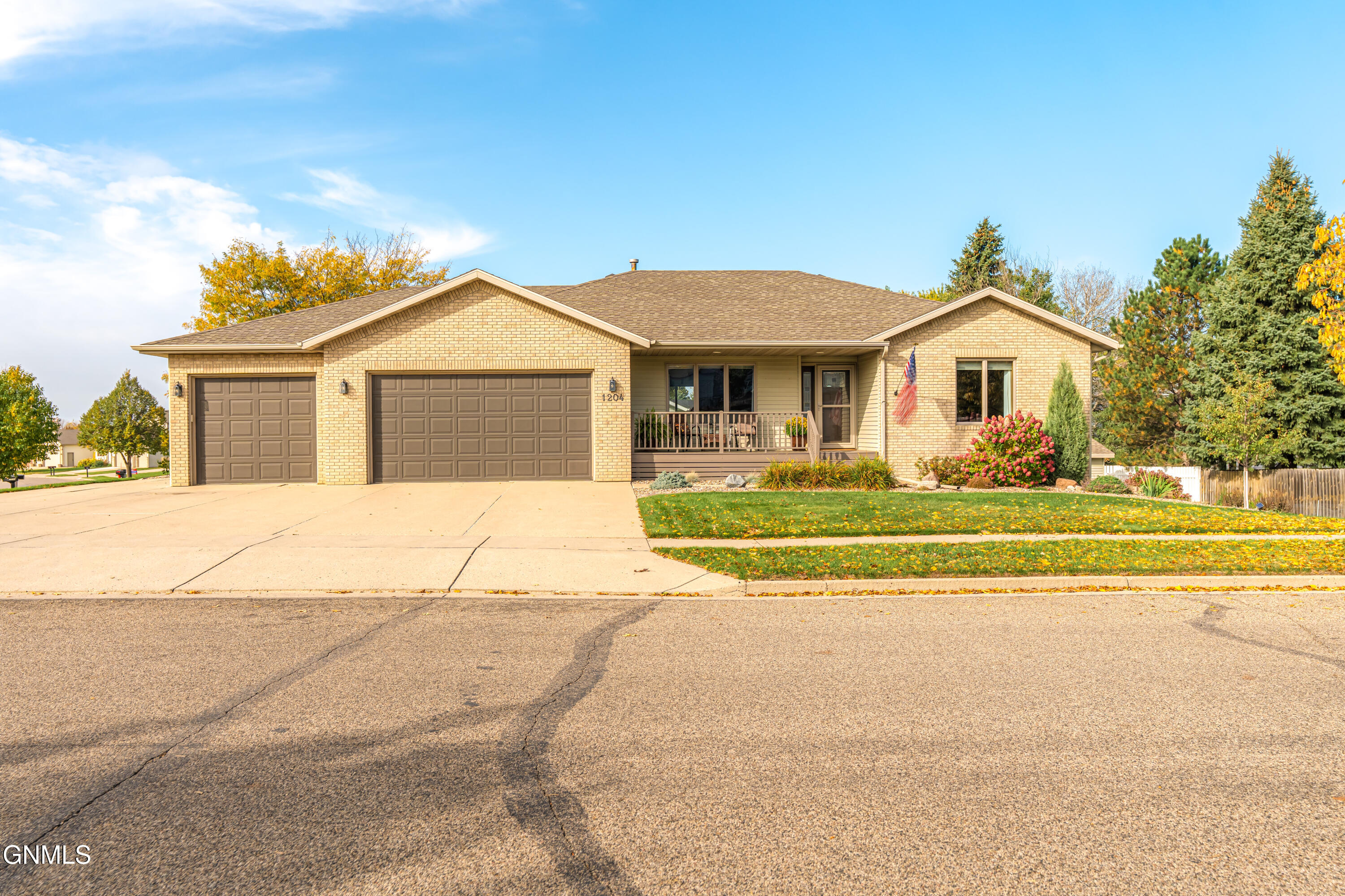 1204 Territory Drive — photo