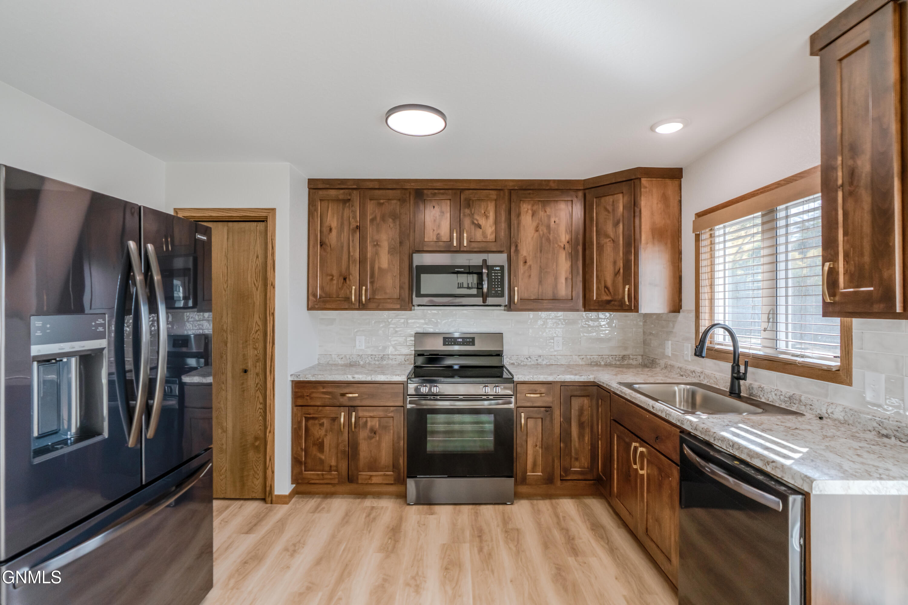1230 Michigan Avenue, Bismarck, ND 58504 | Realty.com