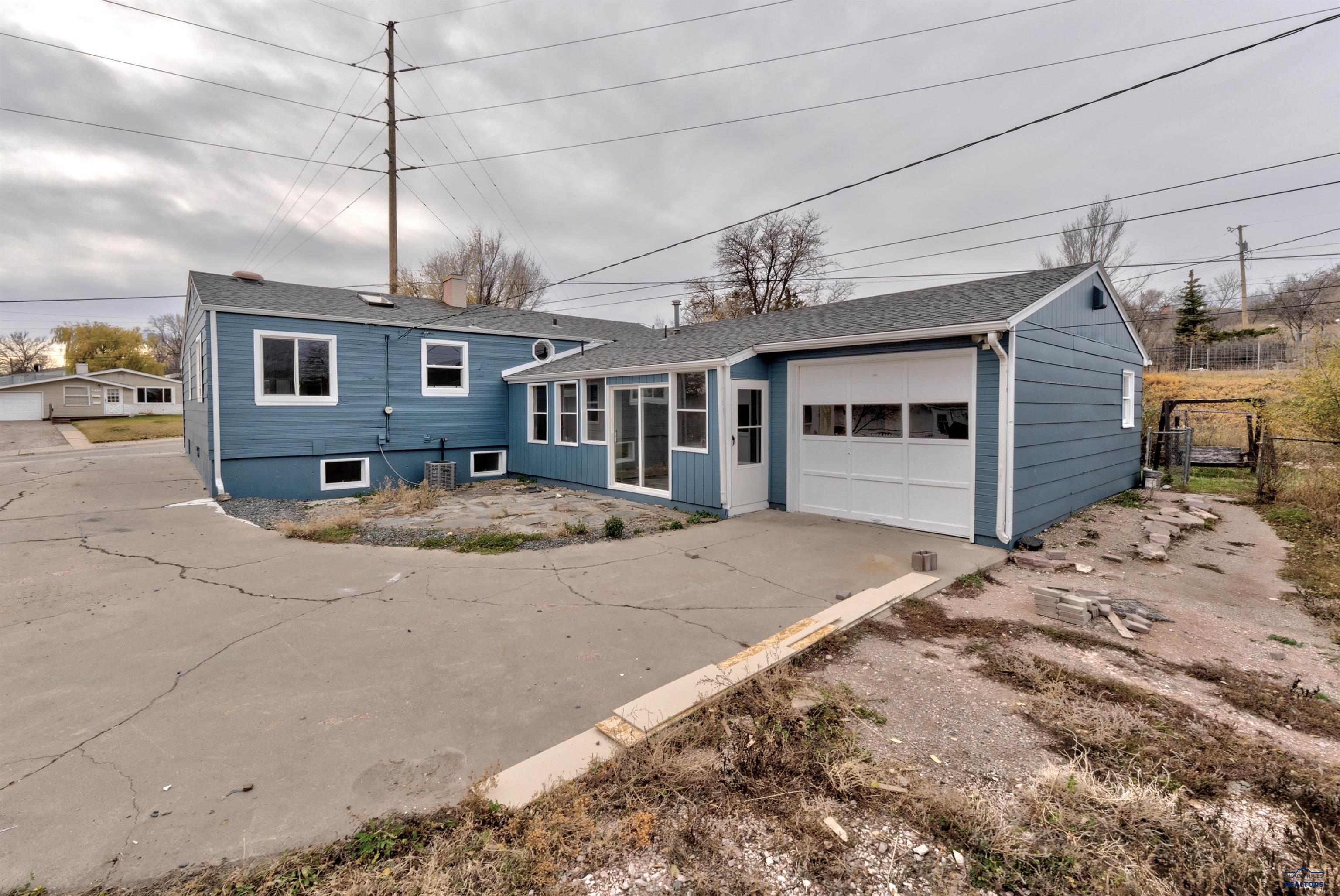 228 E Oakland, Rapid City, SD 57701 — photo 2