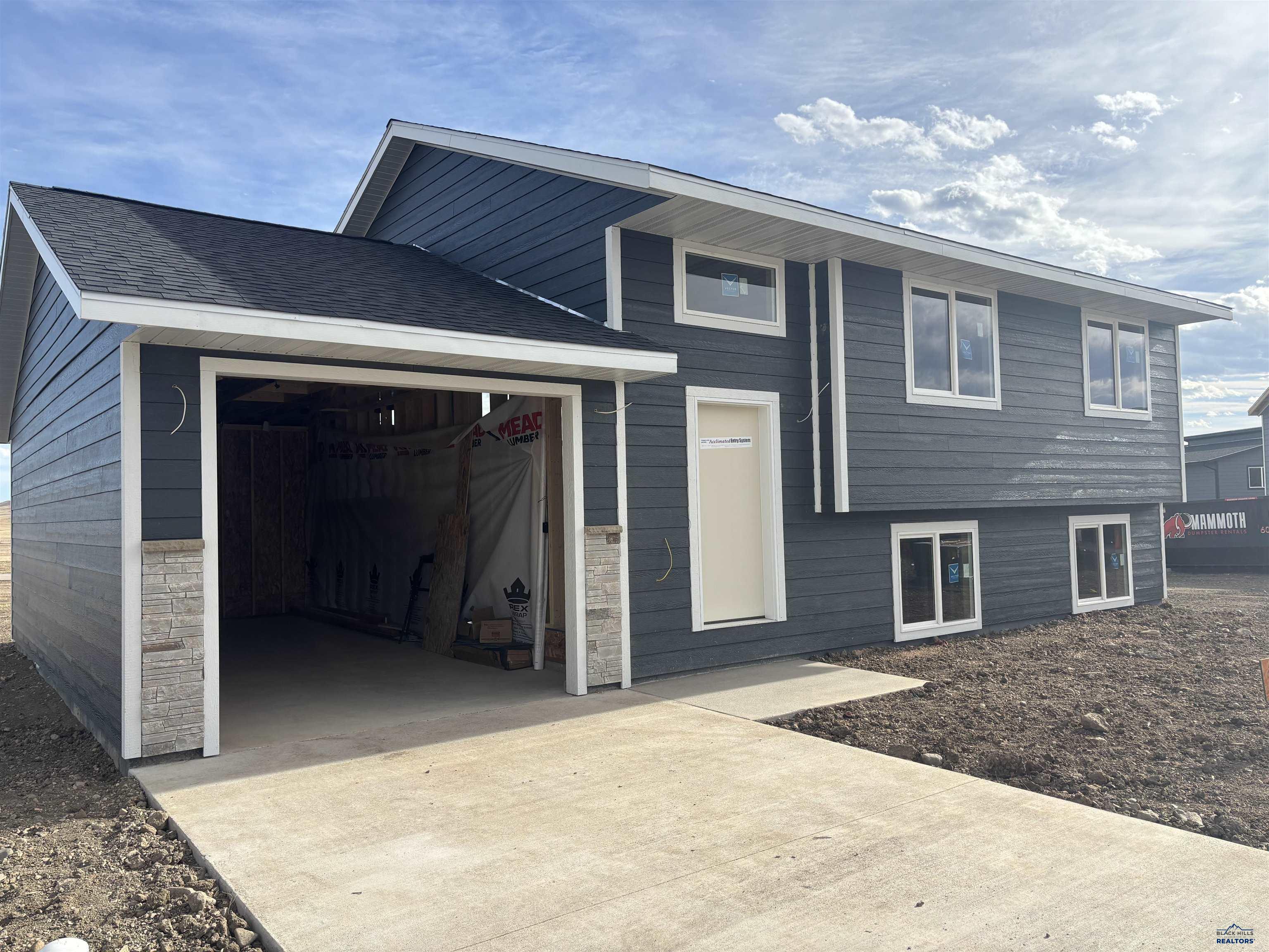 865 Bushnell Court, Box Elder, SD 57719 — photo 3