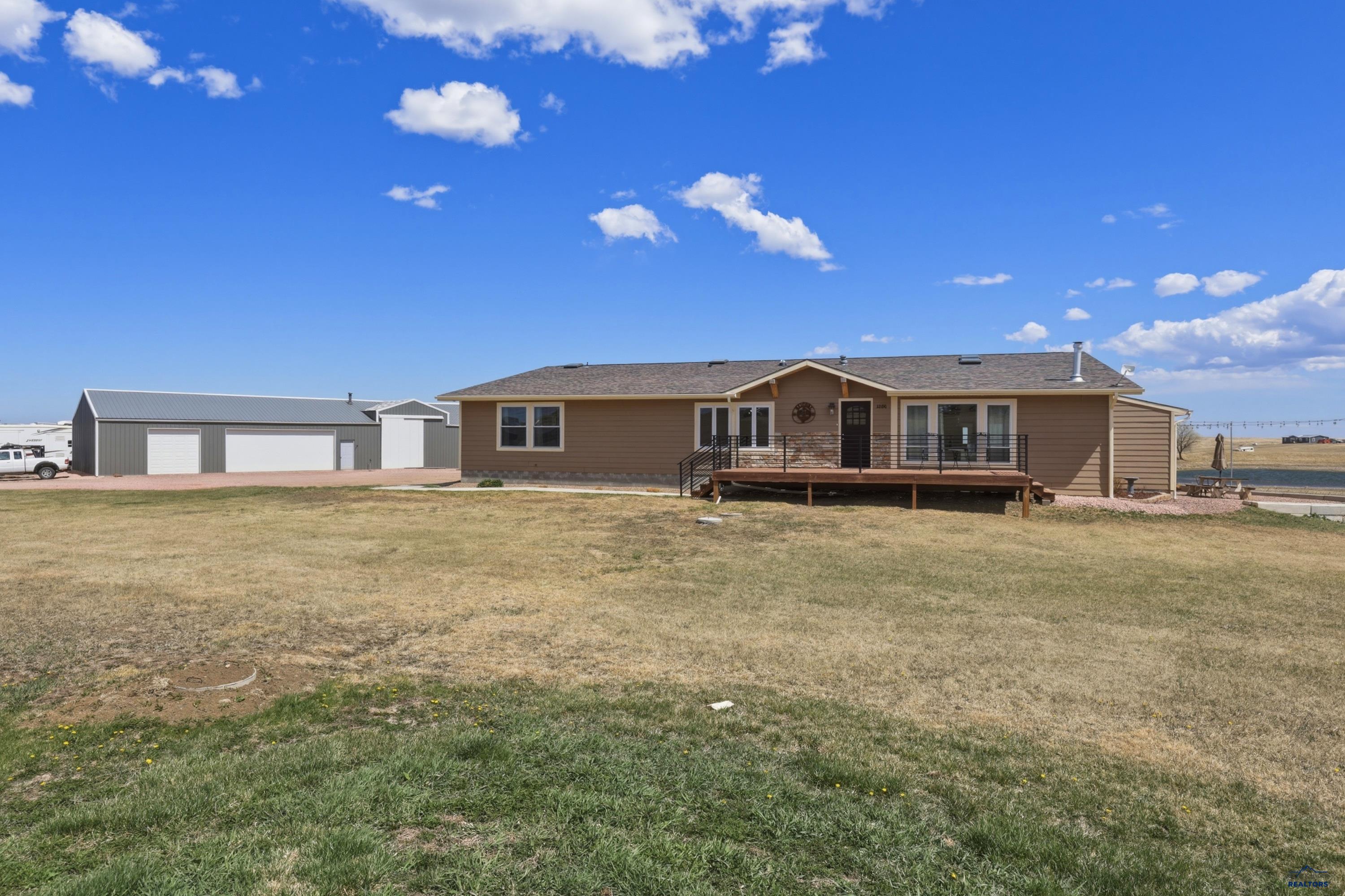 22196 School Rd — photo