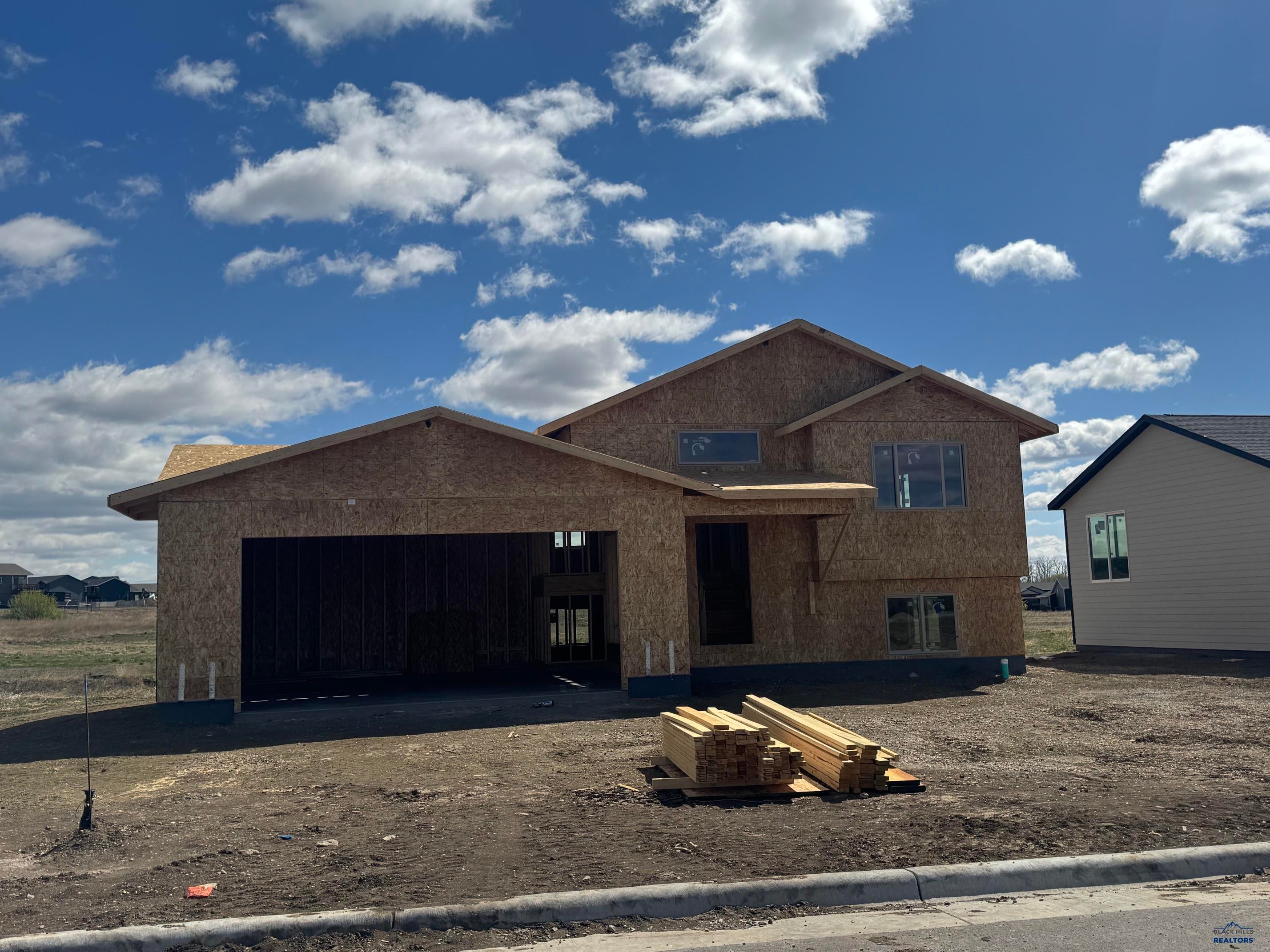 5834 Mauser Rd — photo