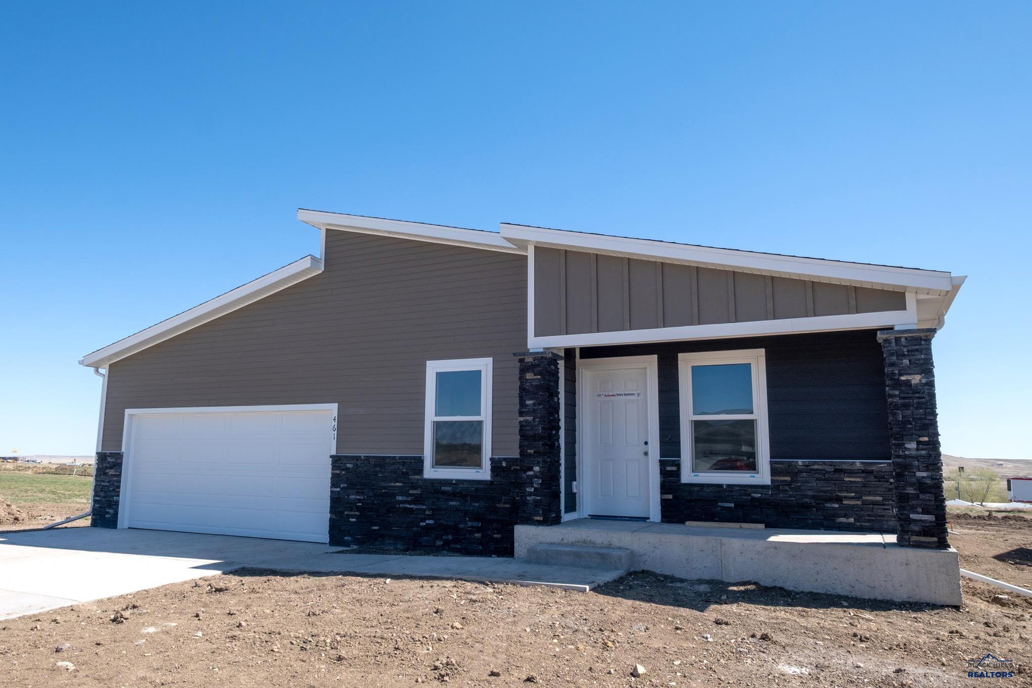 461 Yelner Dr, Box Elder, SD 57719 — photo 2