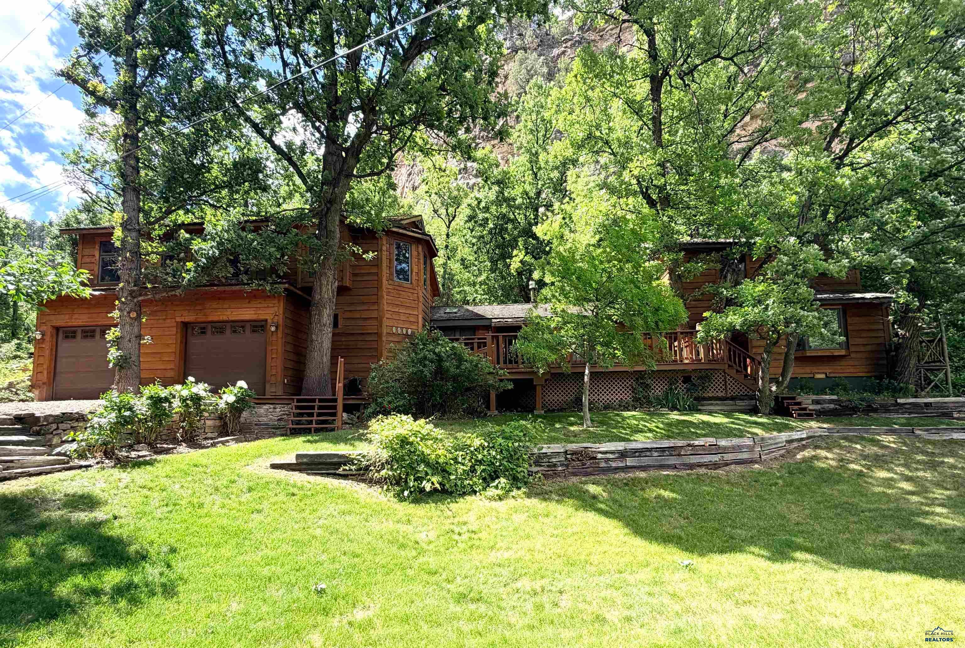 7450 Dark Canyon Rd — photo