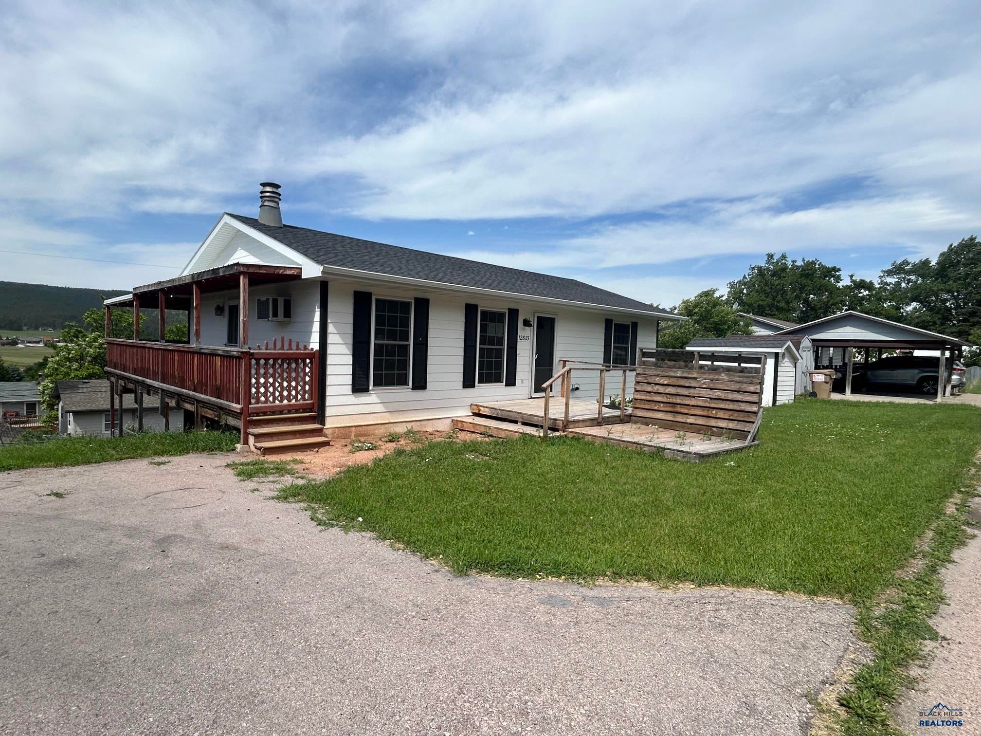 12813 Larene Dr — photo