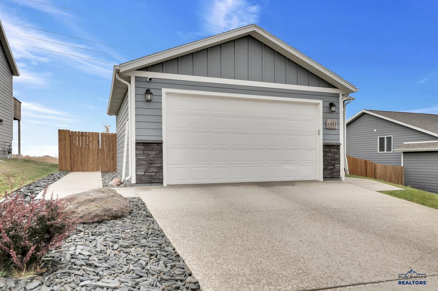 2033 E Philadelphia, Rapid City, SD 57703 — photo 3