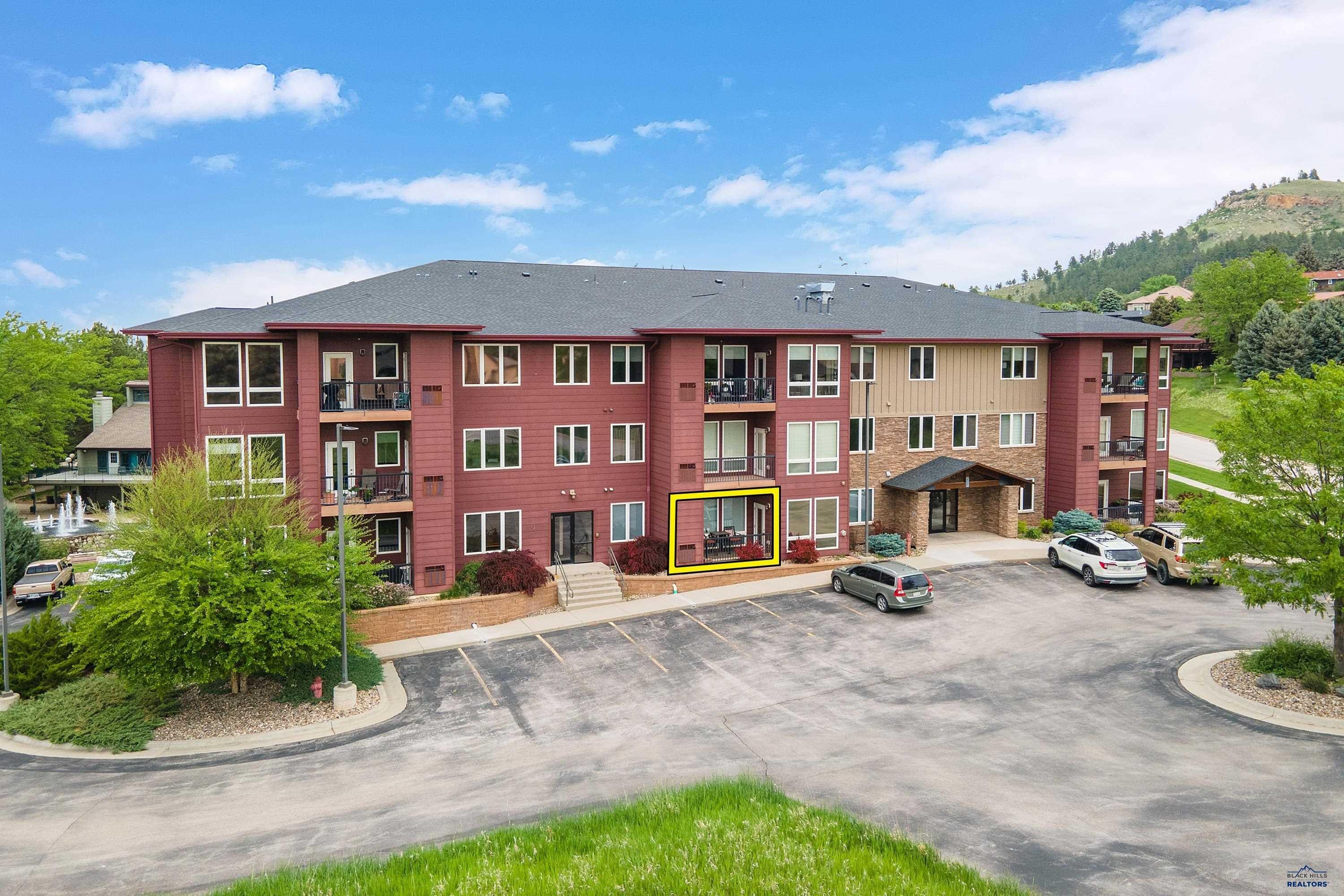 4003 Fairway Hills Dr — photo