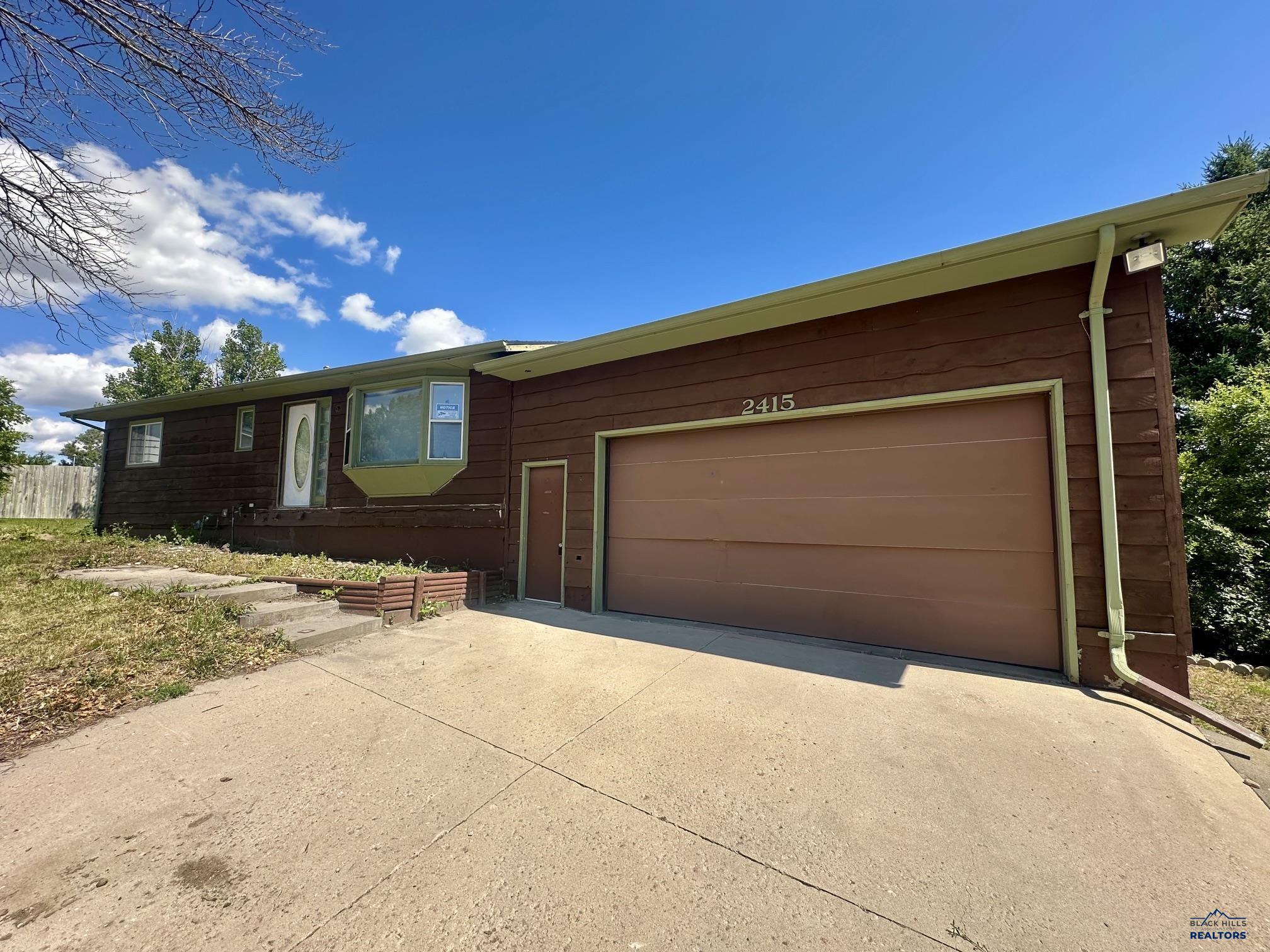 2415 E Other, Pierre, SD 57501 — photo 2