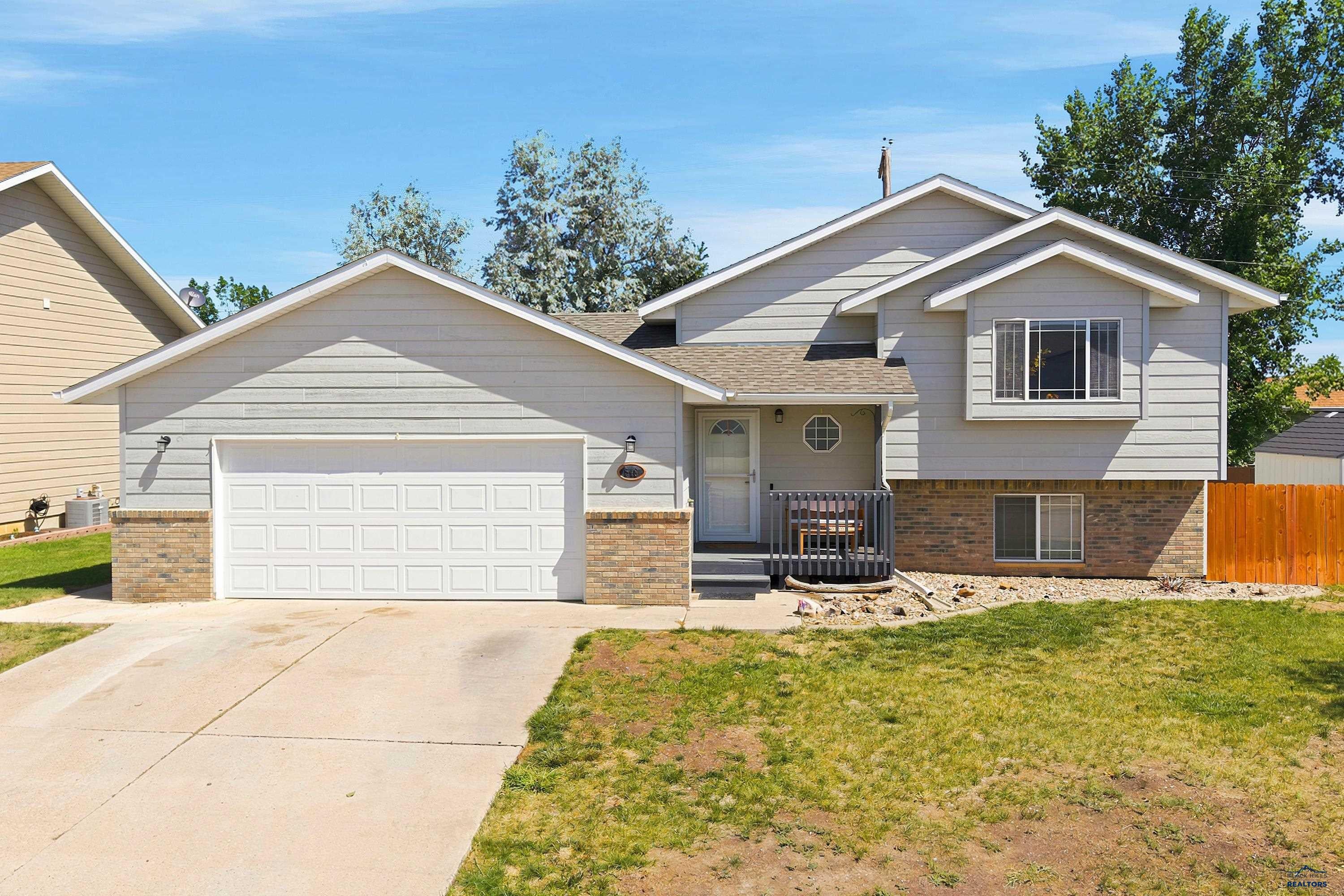 548 Field View Dr — photo