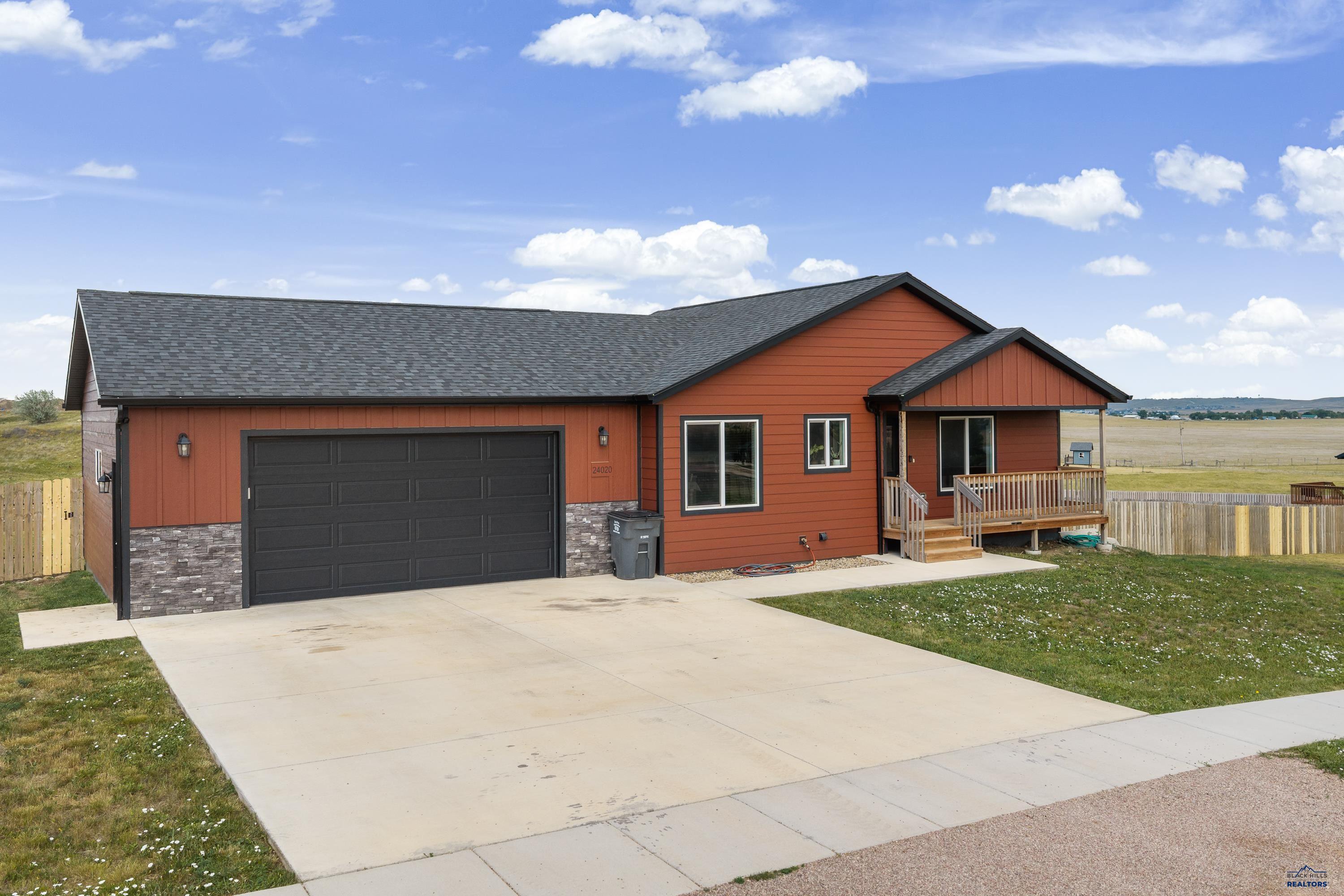 24020 Bridle Ridge Rd — photo