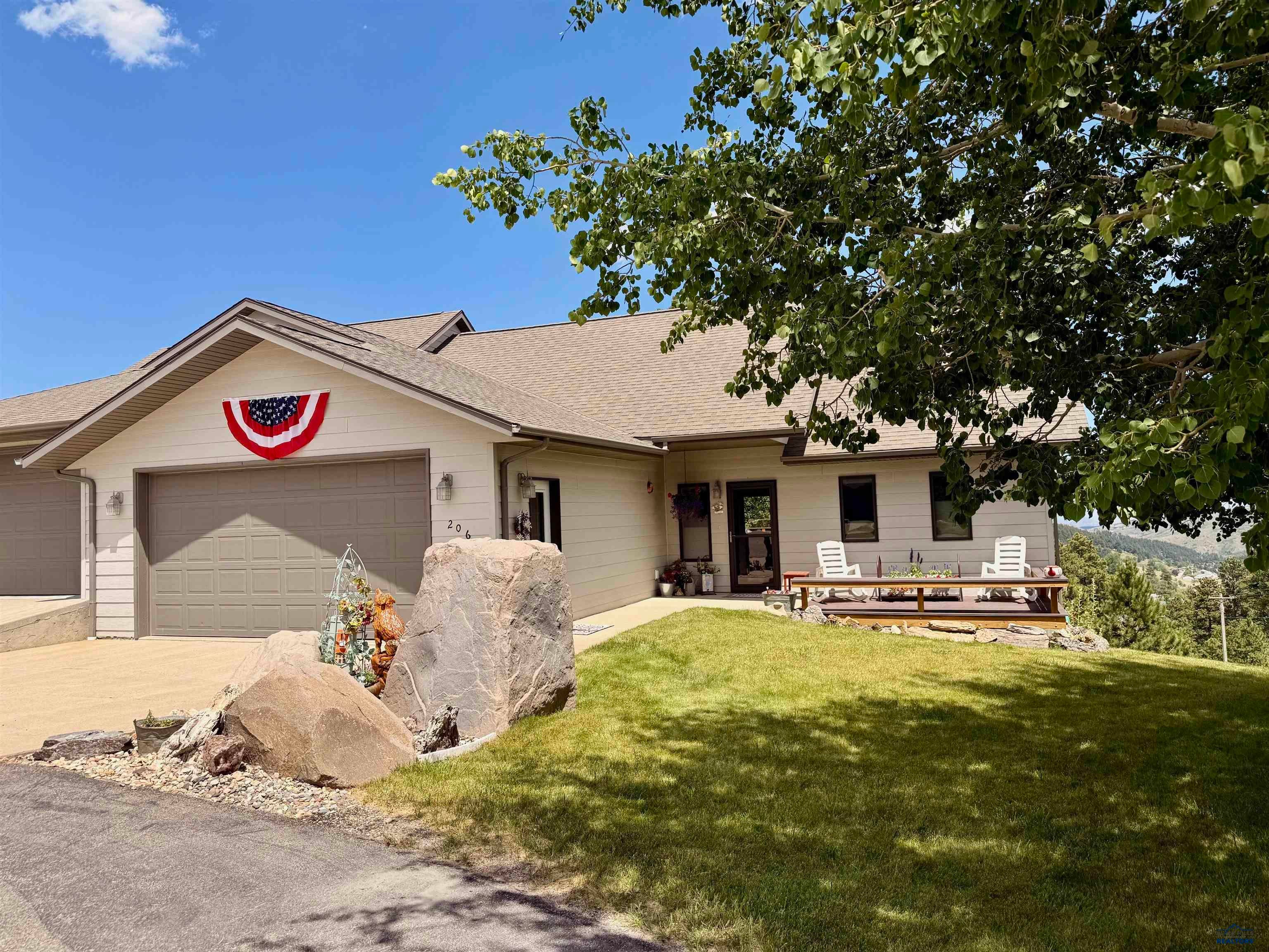 206 Tower Ridge Dr — photo