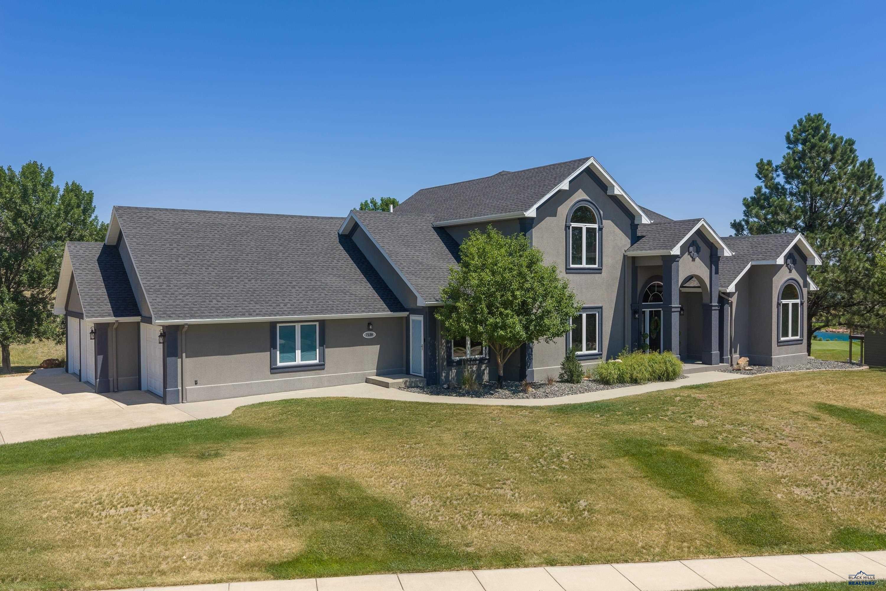 7120 Prestwick Rd — photo