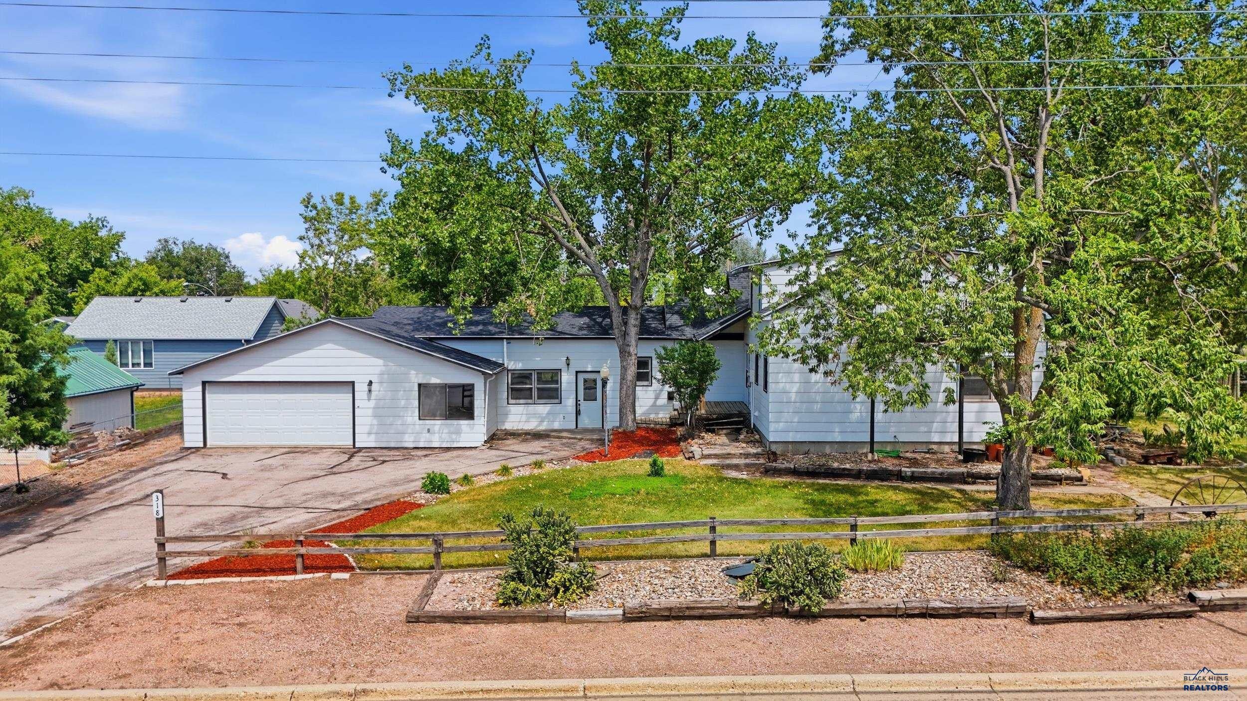 318 4TH, Wall, SD 57790 — photo 2
