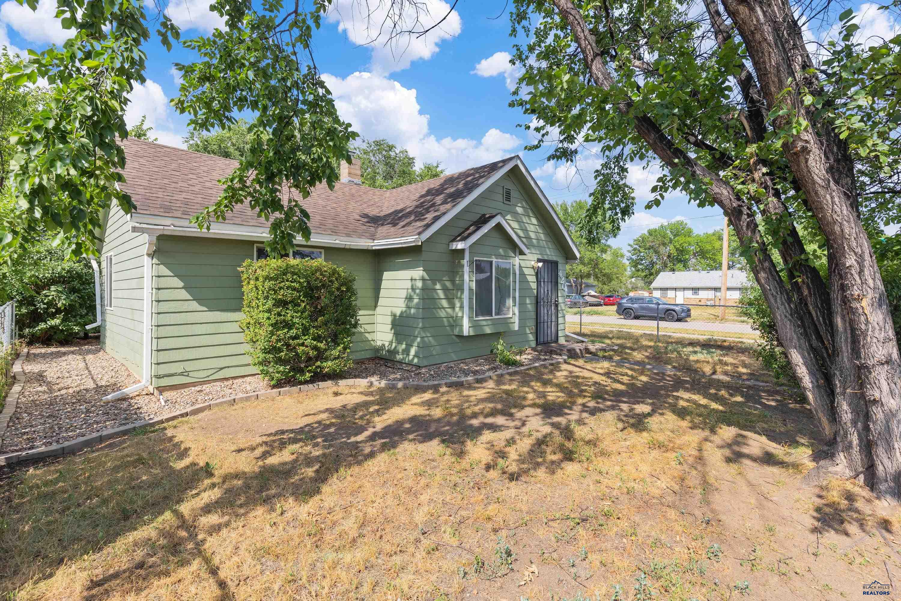 420 E Watertown, Rapid City, SD 57701 — photo 2