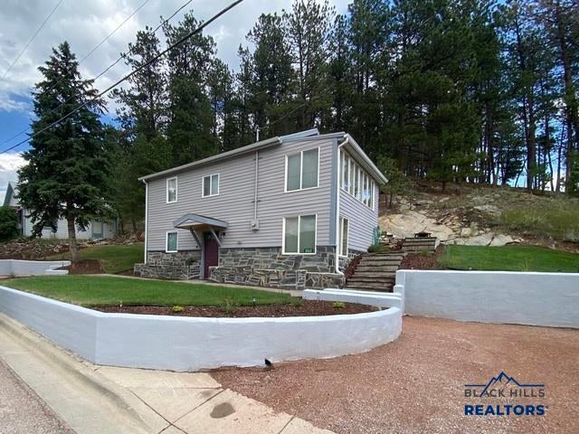 352 Pine Mt Ave — photo
