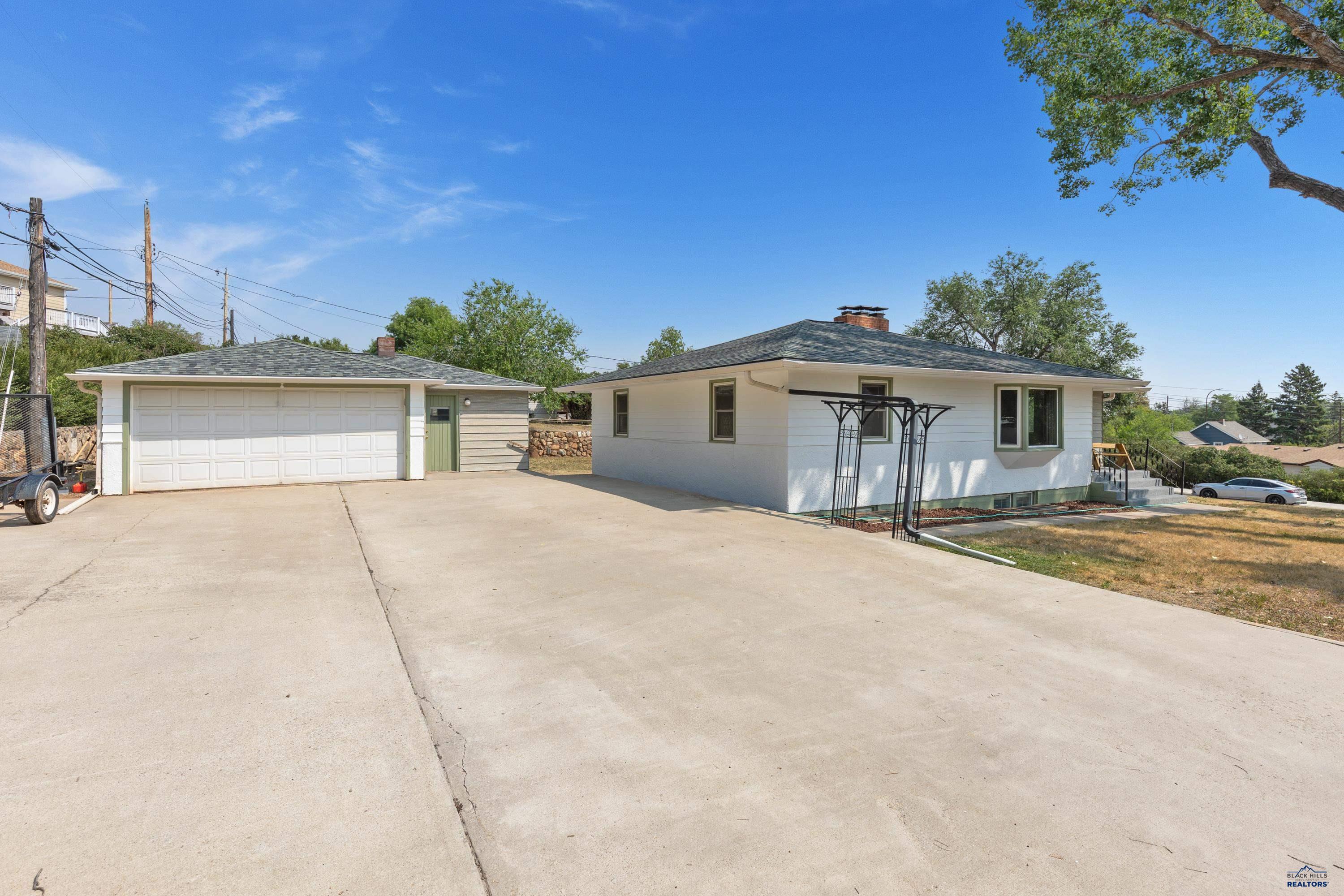 3822 Clifton, Rapid City, SD 57702 — photo 3