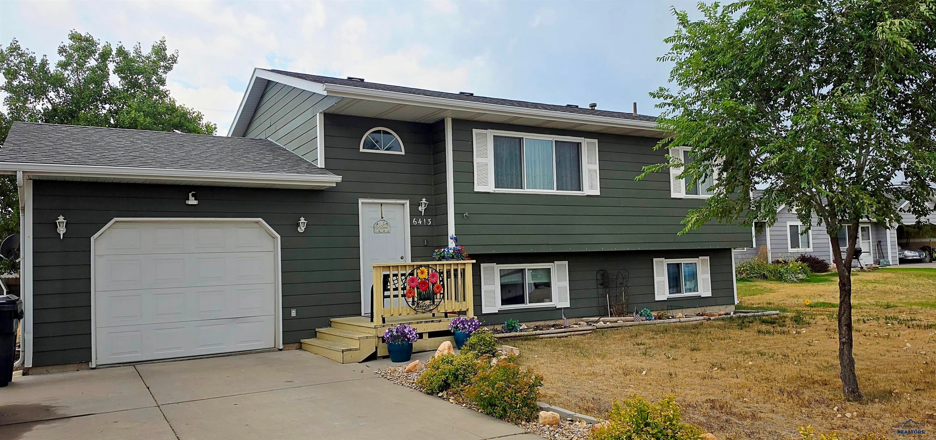 6413 Northdale Dr — photo
