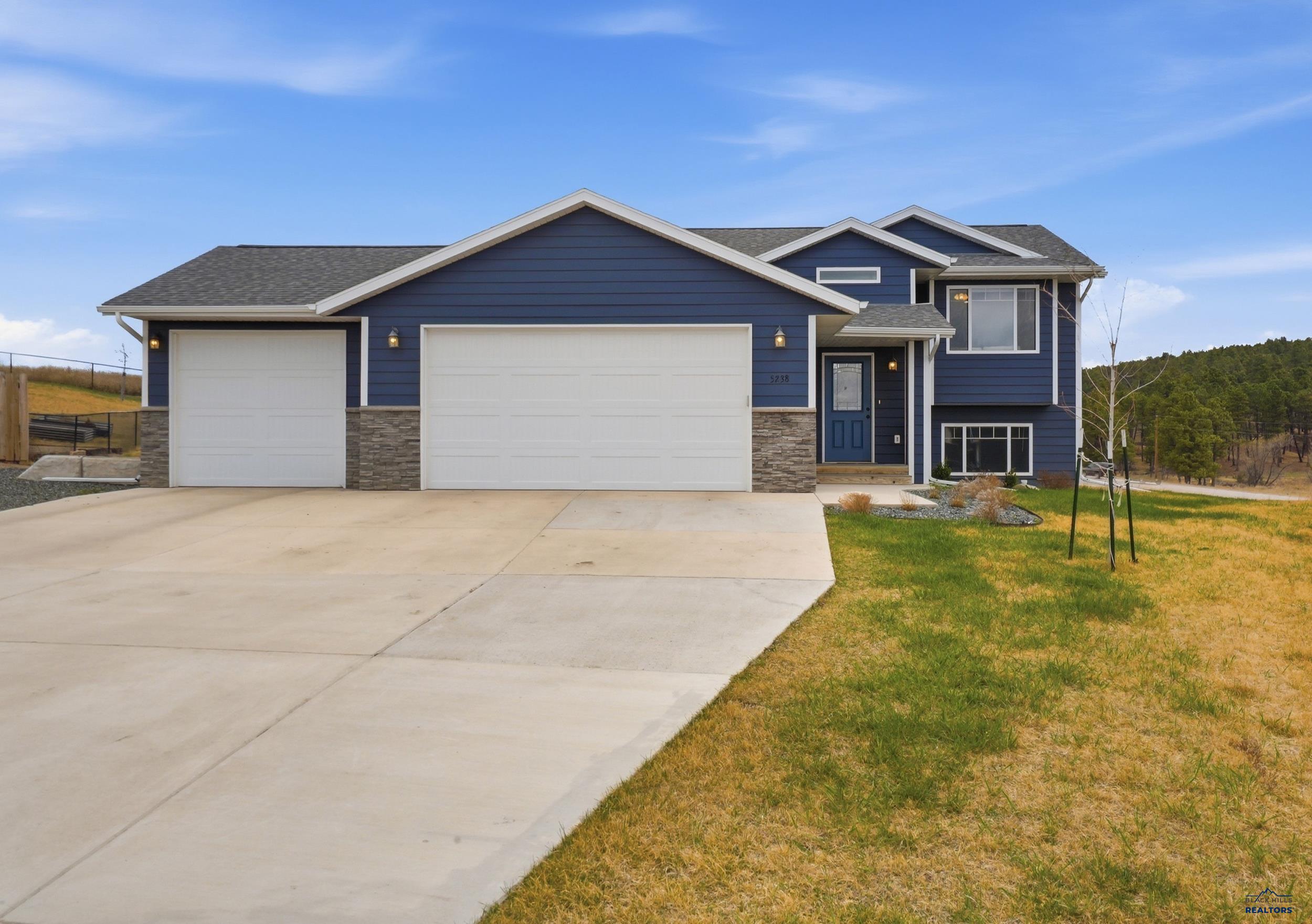 5238 Chalkstone Ct — photo