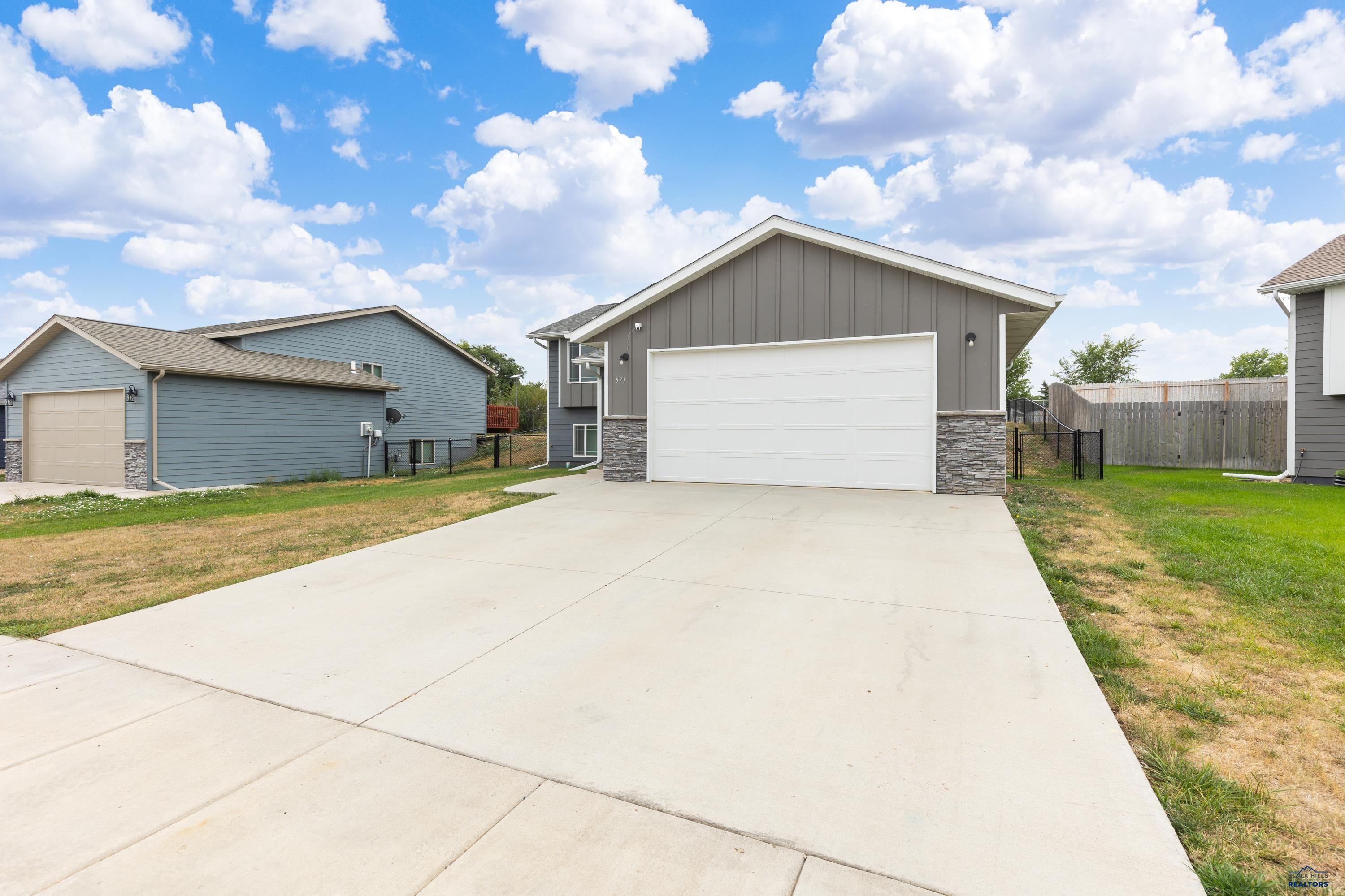 571 Quinton Lane, Box Elder, SD 57719 — photo 3
