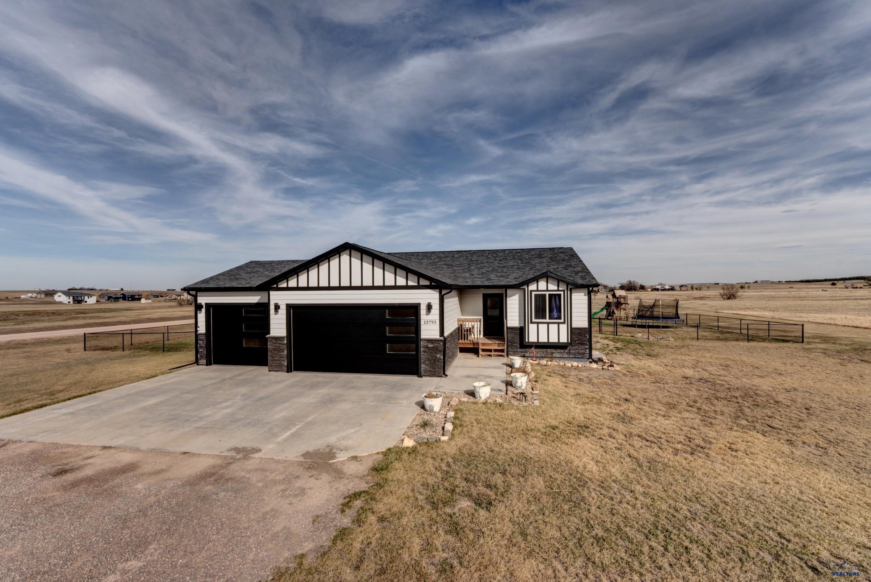 13793 Conestoga Loop — photo