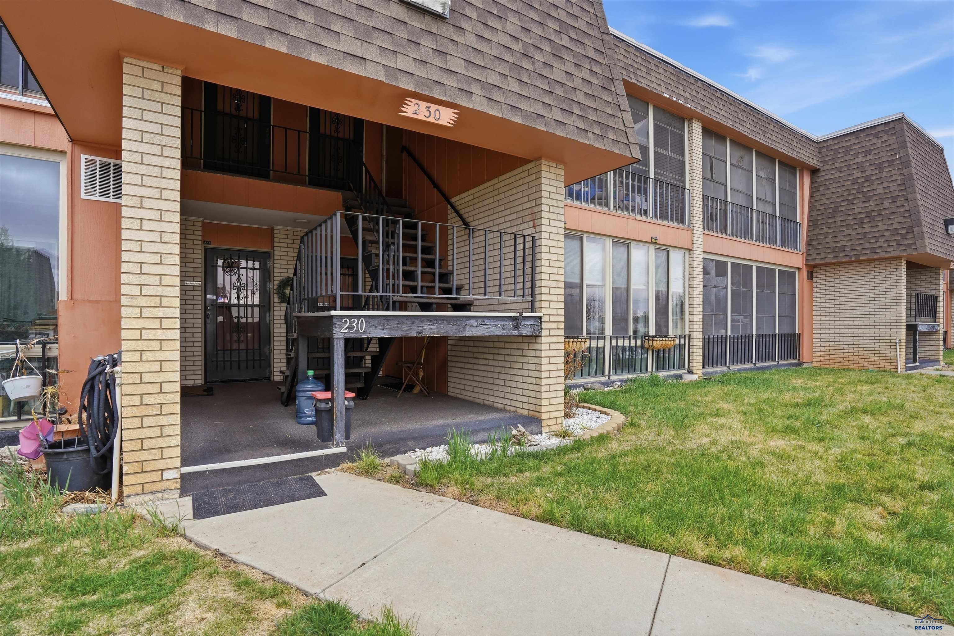 230 E Philadelphia, Rapid City, SD 57701 — photo 2