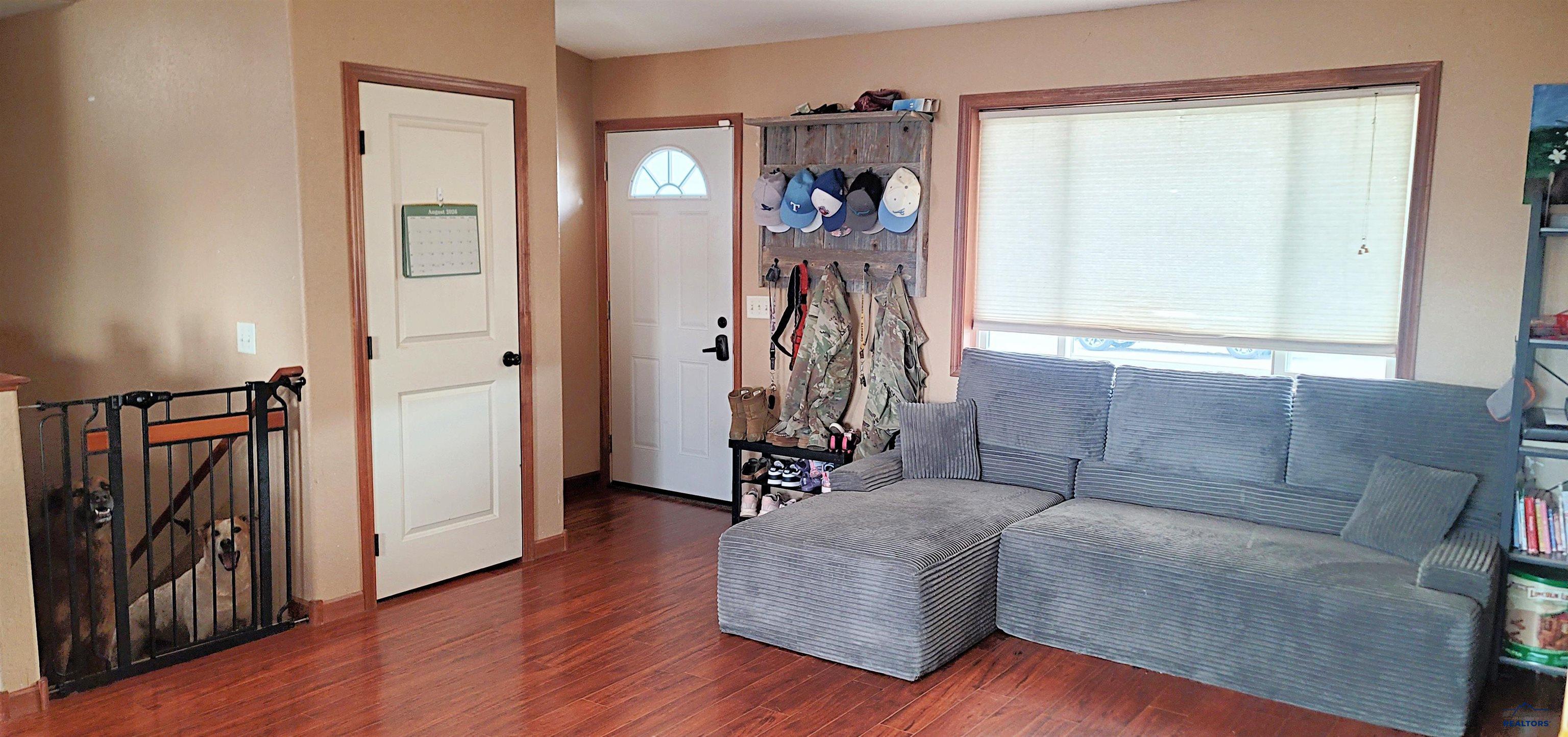 108 Maxwell Dr, Box Elder, SD 57719 — photo 3