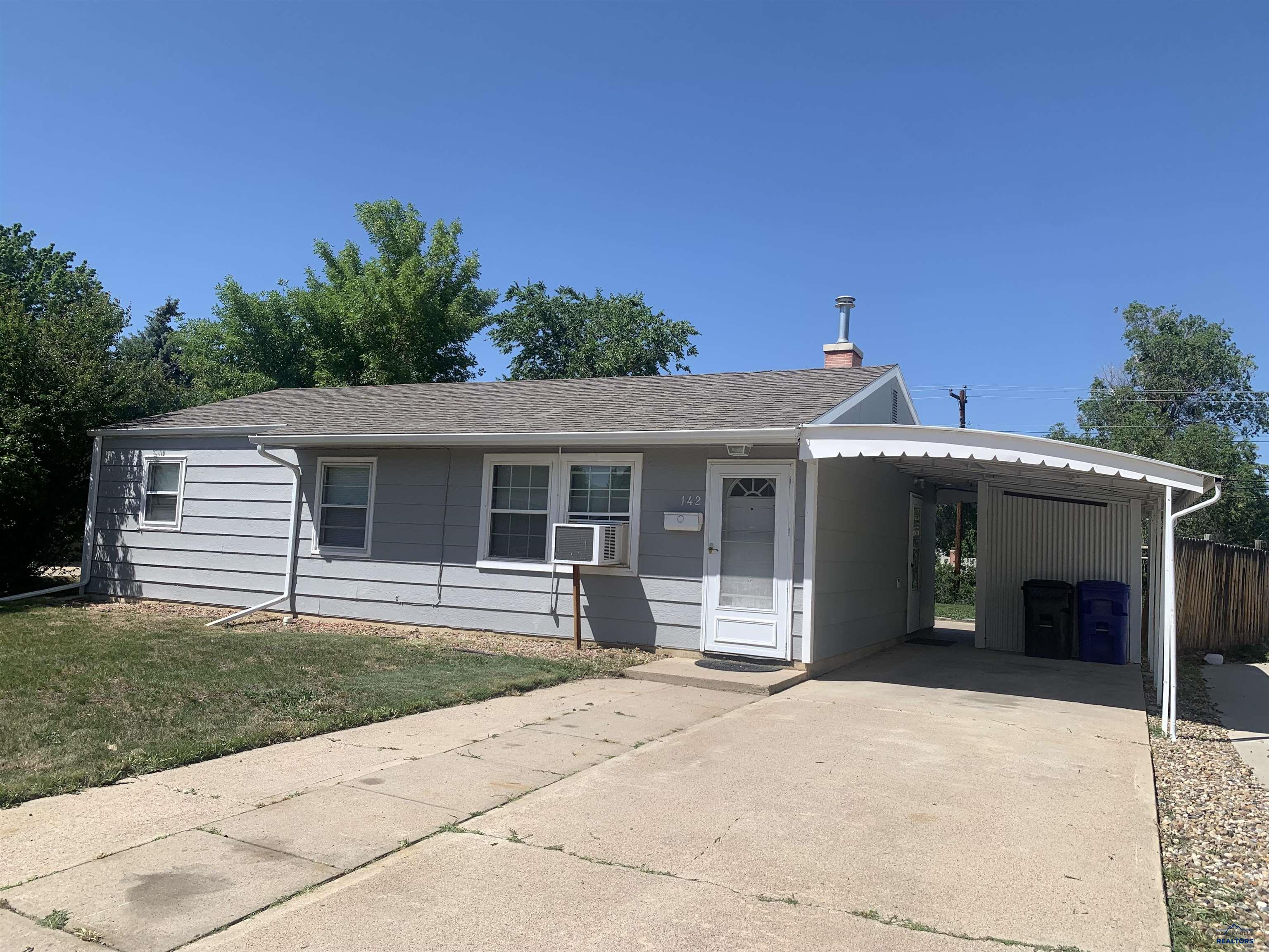 142 E Montana, Rapid City, SD 57701 — photo 2