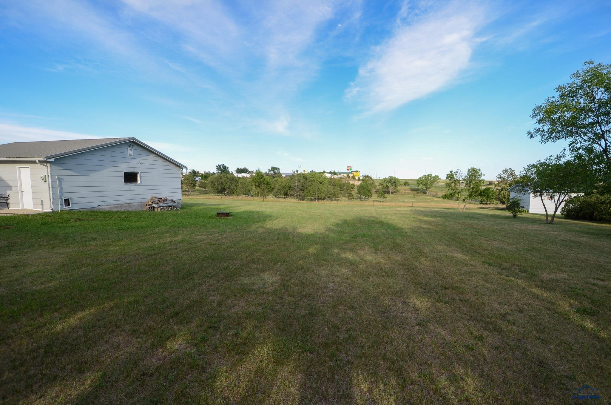 207 E 7th Street, Murdo, SD 57559 — photo 3