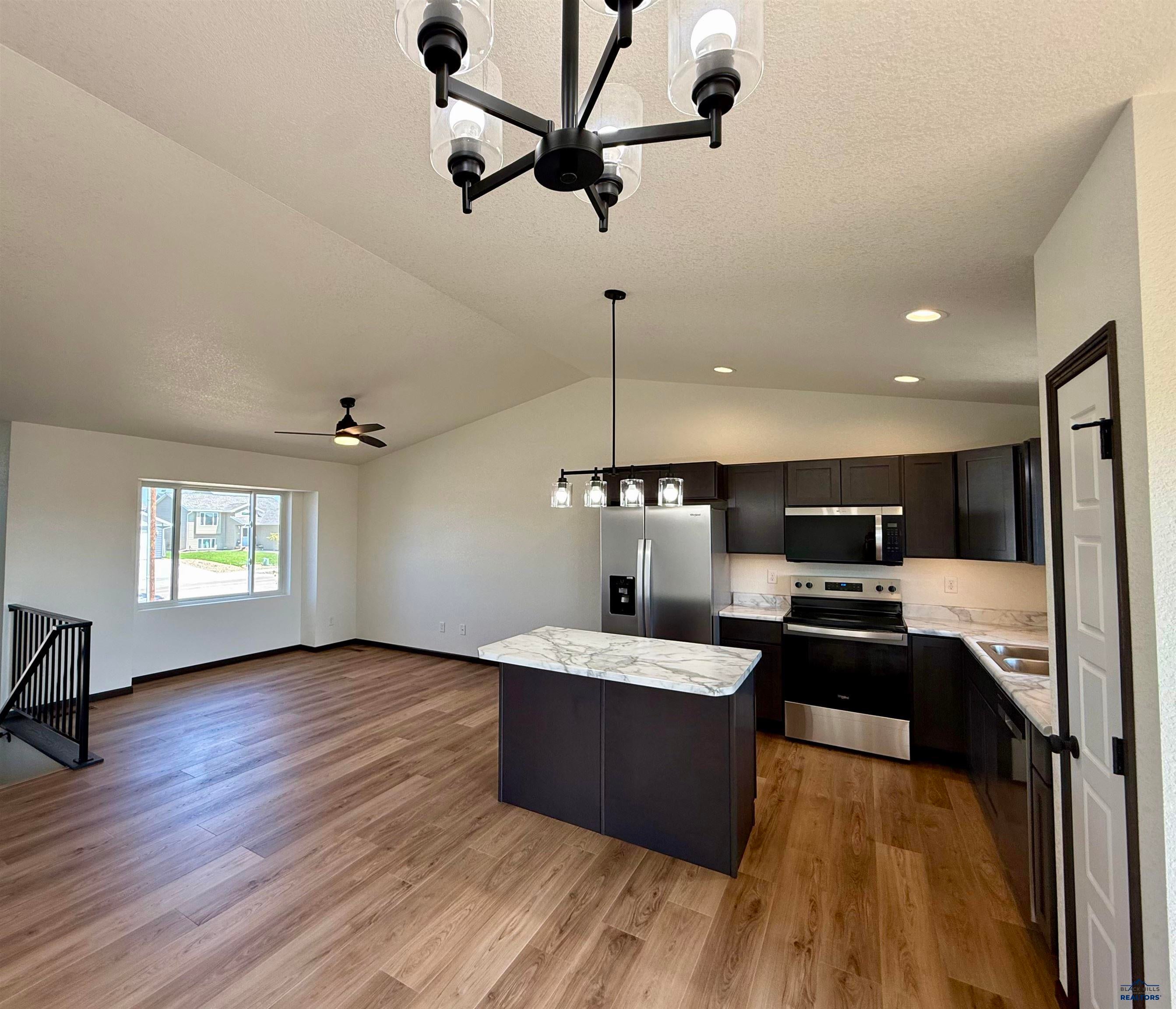 445 Yelner Dr, Box Elder, SD 57719 — photo 2