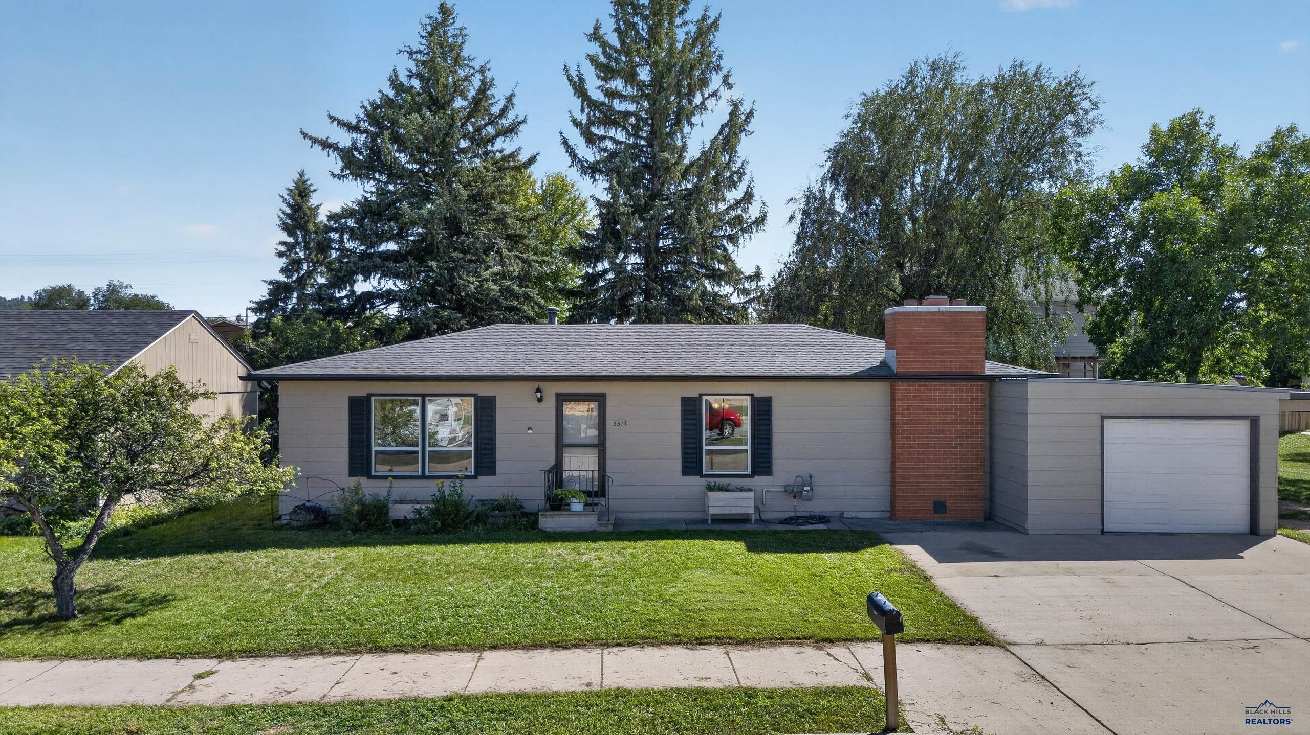 3317 W St Cloud — photo