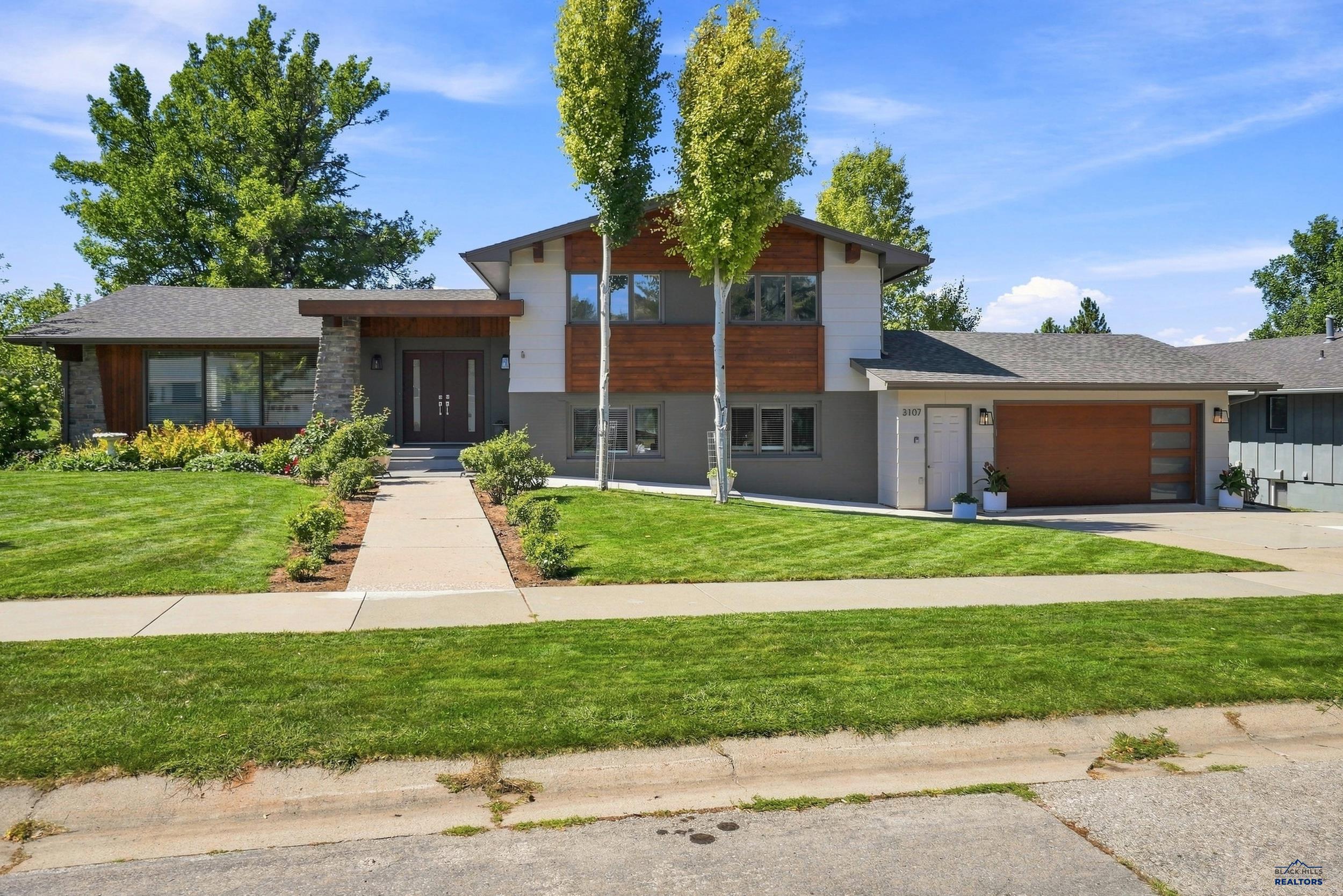 3107 Flint Dr — photo